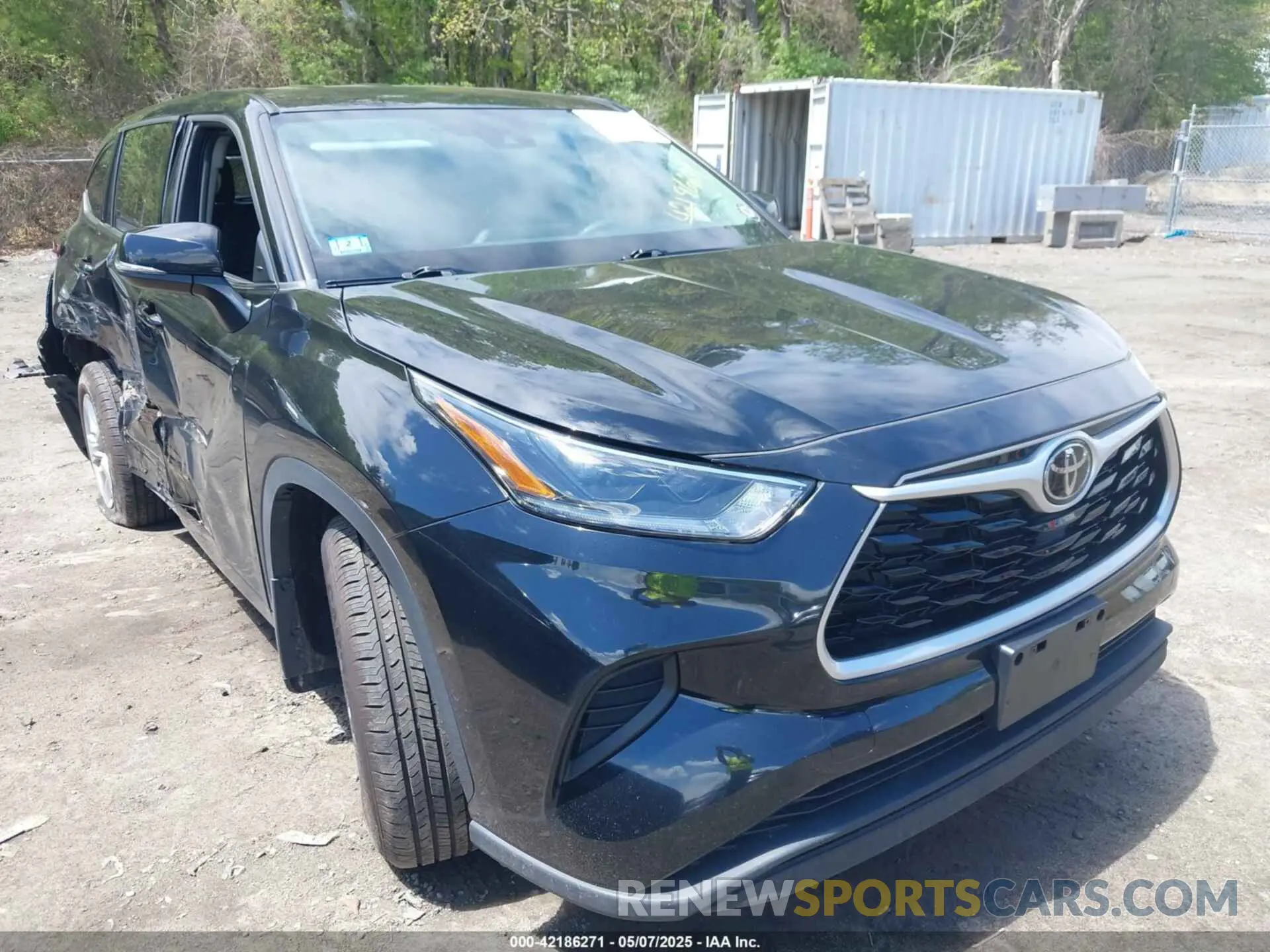 1 Photograph of a damaged car 5TDCZRBH5MS138002 TOYOTA HIGHLANDER 2021