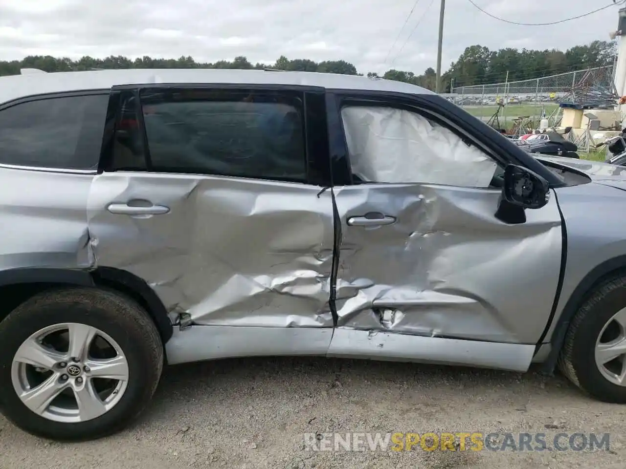 9 Photograph of a damaged car 5TDCZRBH9MS159774 TOYOTA HIGHLANDER 2021