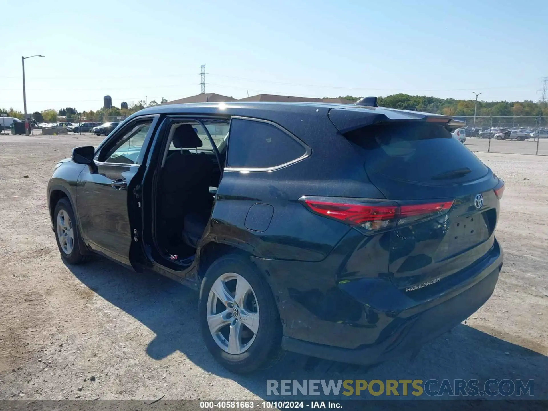 3 Photograph of a damaged car 5TDCZRBH9MS531176 TOYOTA HIGHLANDER 2021