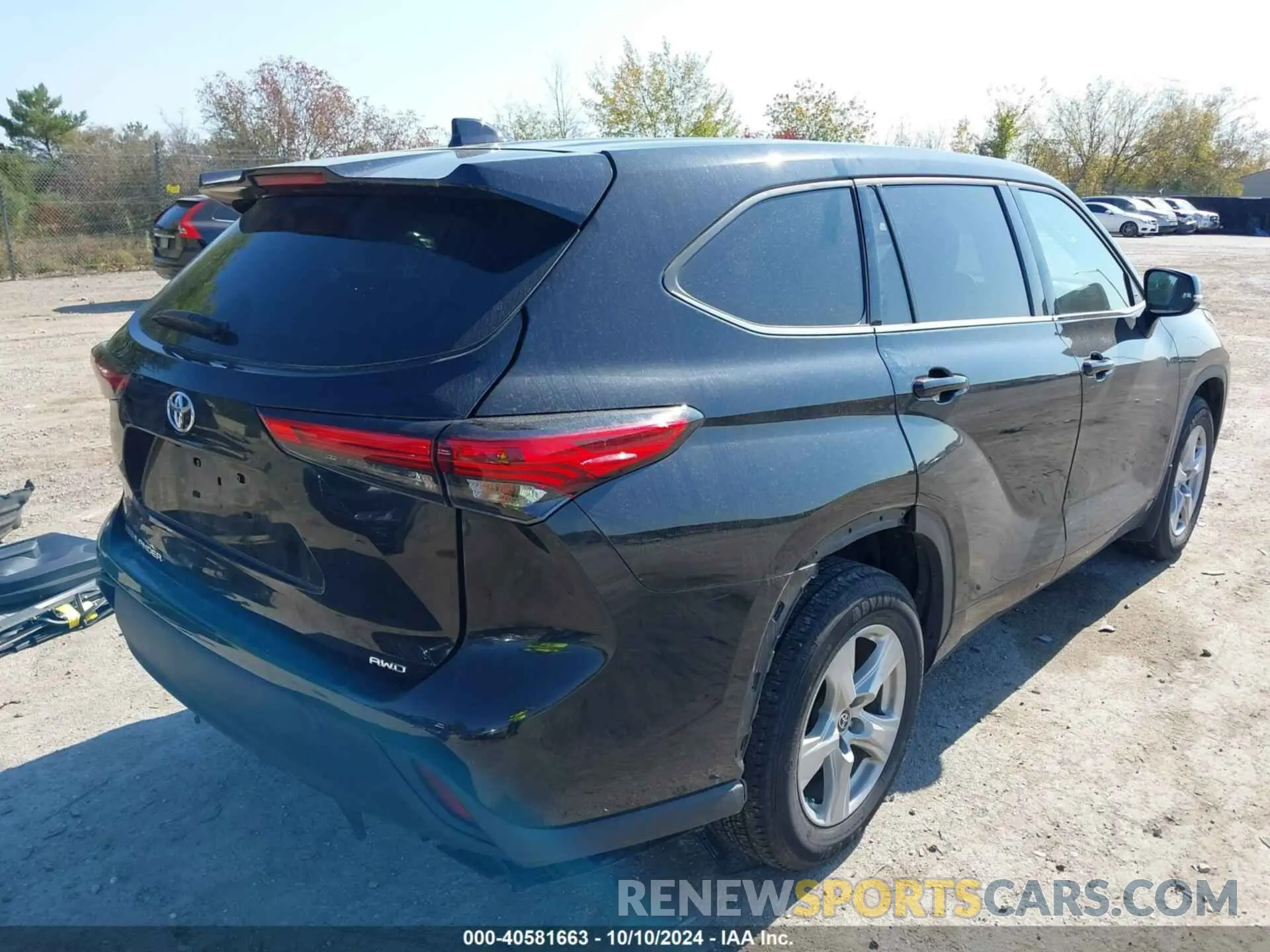 4 Photograph of a damaged car 5TDCZRBH9MS531176 TOYOTA HIGHLANDER 2021