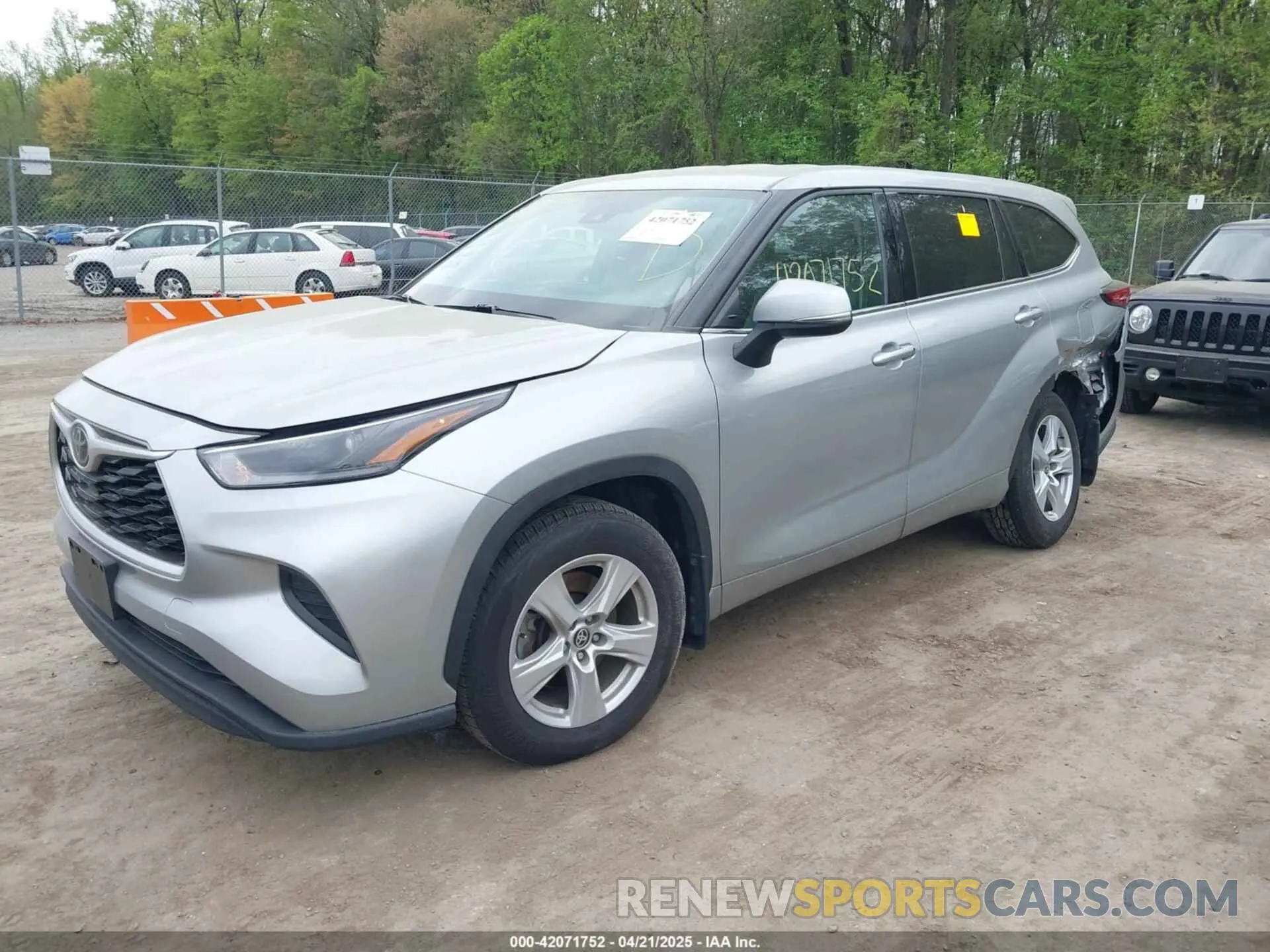 2 Photograph of a damaged car 5TDCZRBHXMS072546 TOYOTA HIGHLANDER 2021