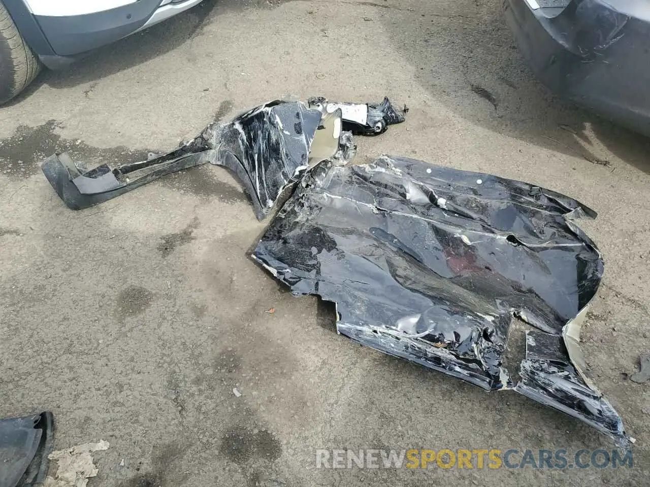 12 Photograph of a damaged car 5TDCZRBHXMS135869 TOYOTA HIGHLANDER 2021