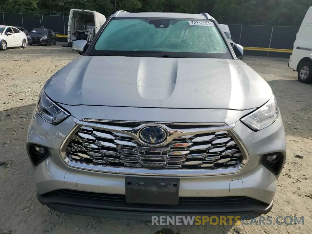 5 Photograph of a damaged car 5TDDBRCH2MS527011 TOYOTA HIGHLANDER 2021