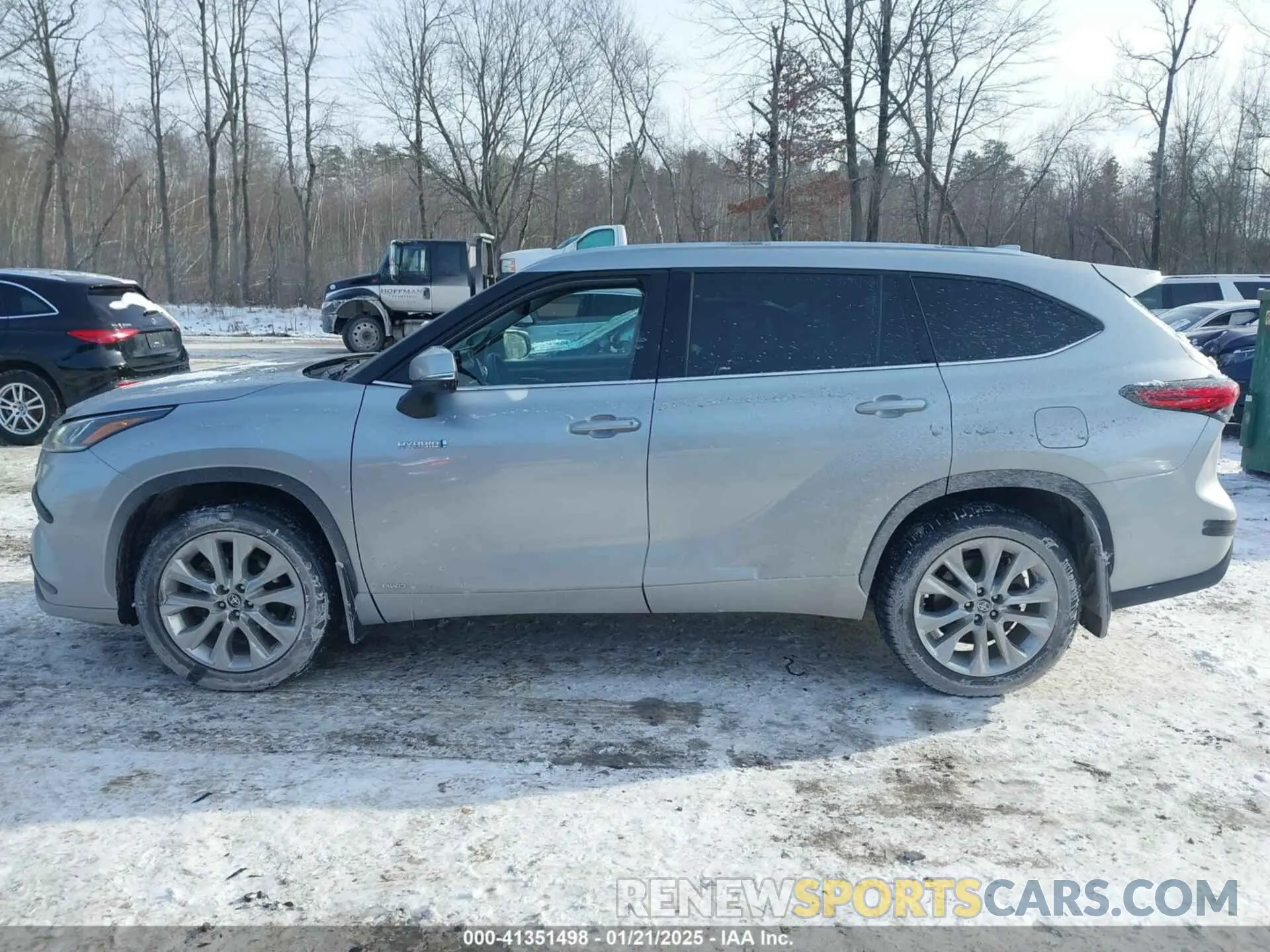 14 Photograph of a damaged car 5TDDBRCH3MS016844 TOYOTA HIGHLANDER 2021