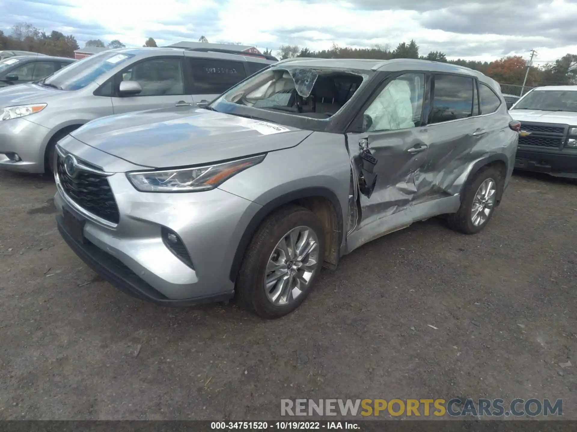 2 Photograph of a damaged car 5TDDBRCH6MS523852 TOYOTA HIGHLANDER 2021