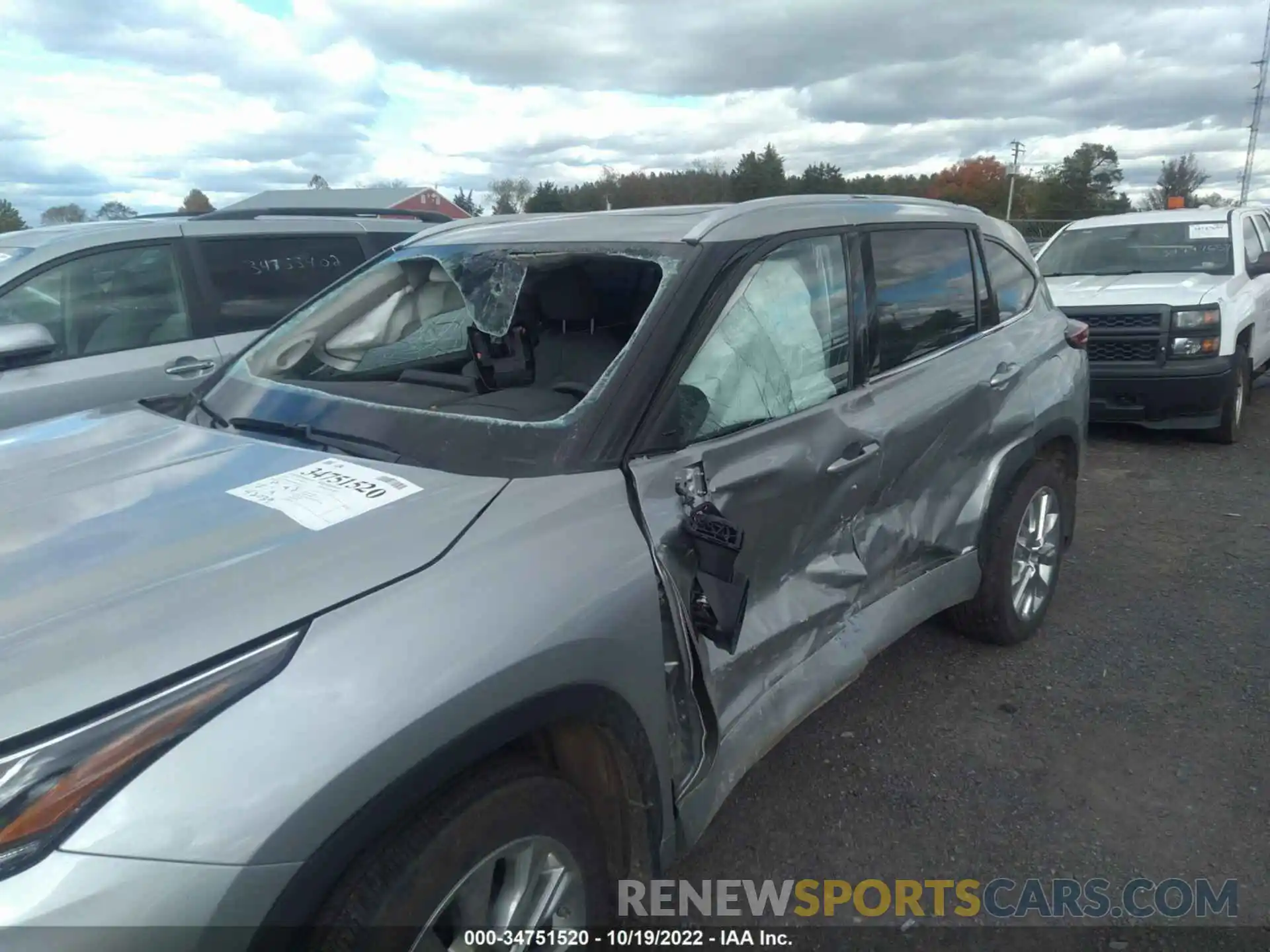 6 Photograph of a damaged car 5TDDBRCH6MS523852 TOYOTA HIGHLANDER 2021