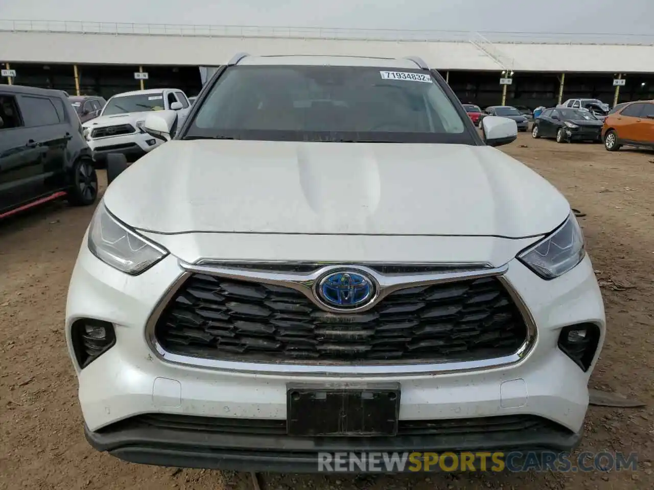 5 Photograph of a damaged car 5TDDBRCH9MS053994 TOYOTA HIGHLANDER 2021