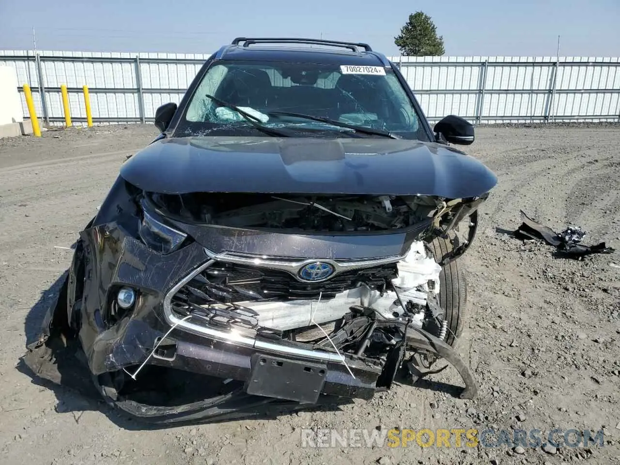 5 Photograph of a damaged car 5TDDBRCH9MS058547 TOYOTA HIGHLANDER 2021