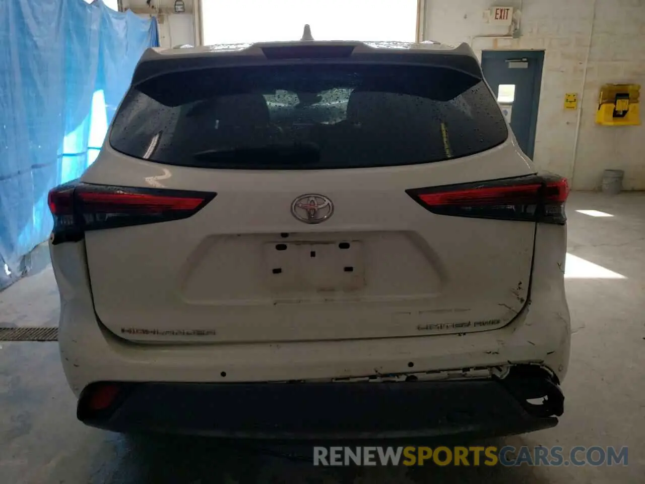 6 Photograph of a damaged car 5TDDZRBH0MS059017 TOYOTA HIGHLANDER 2021