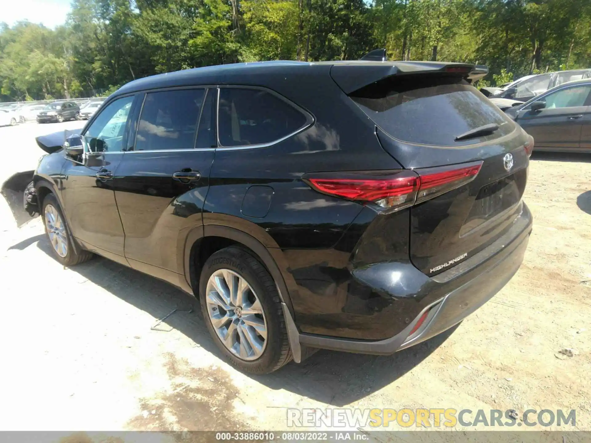 3 Photograph of a damaged car 5TDDZRBH0MS093054 TOYOTA HIGHLANDER 2021