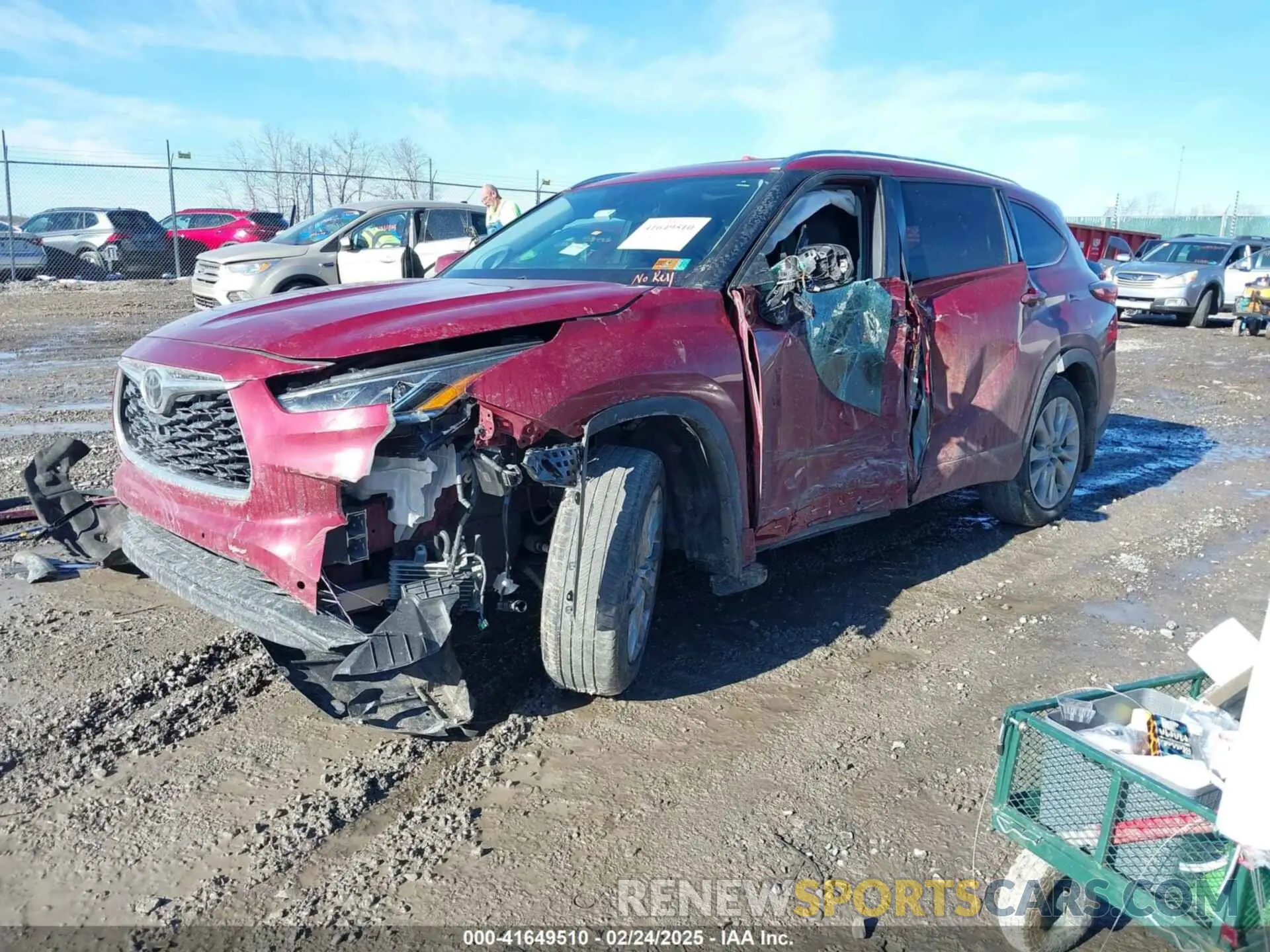 2 Photograph of a damaged car 5TDDZRBH0MS132113 TOYOTA HIGHLANDER 2021