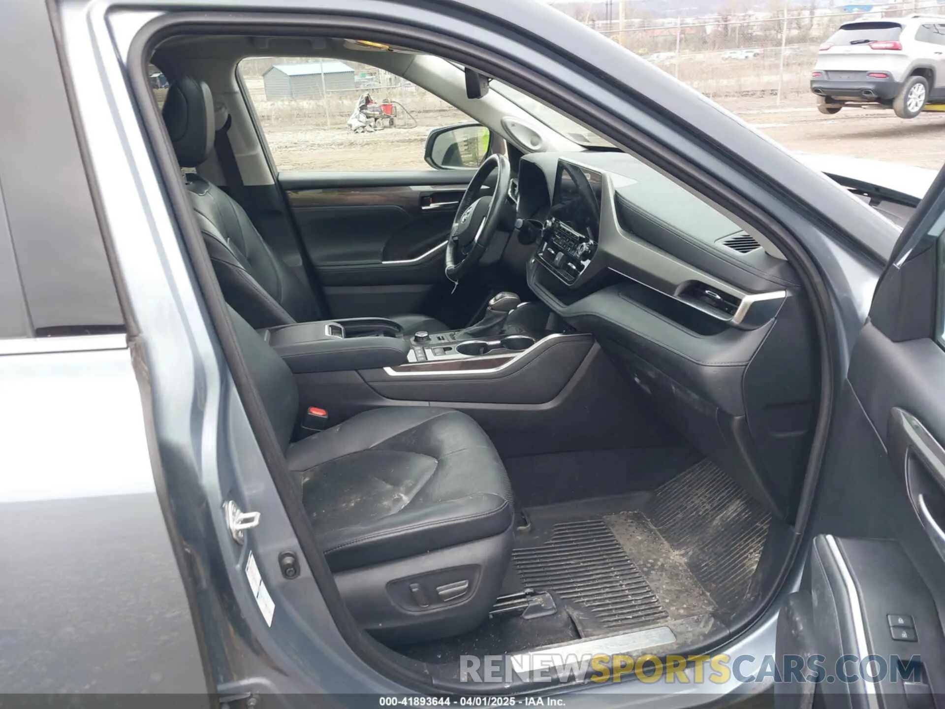 5 Photograph of a damaged car 5TDDZRBH2MS108413 TOYOTA HIGHLANDER 2021