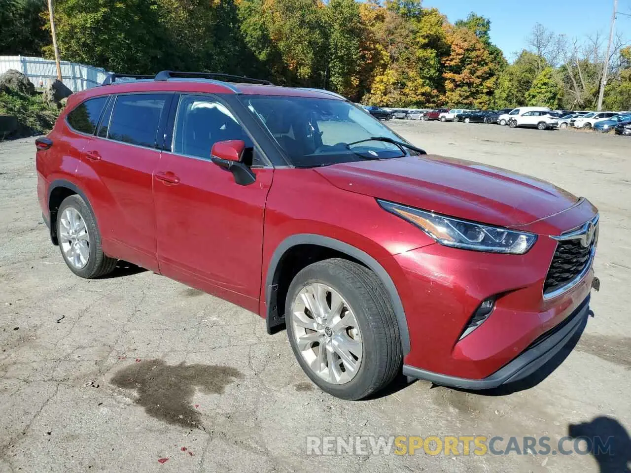 4 Photograph of a damaged car 5TDDZRBH2MS117984 TOYOTA HIGHLANDER 2021