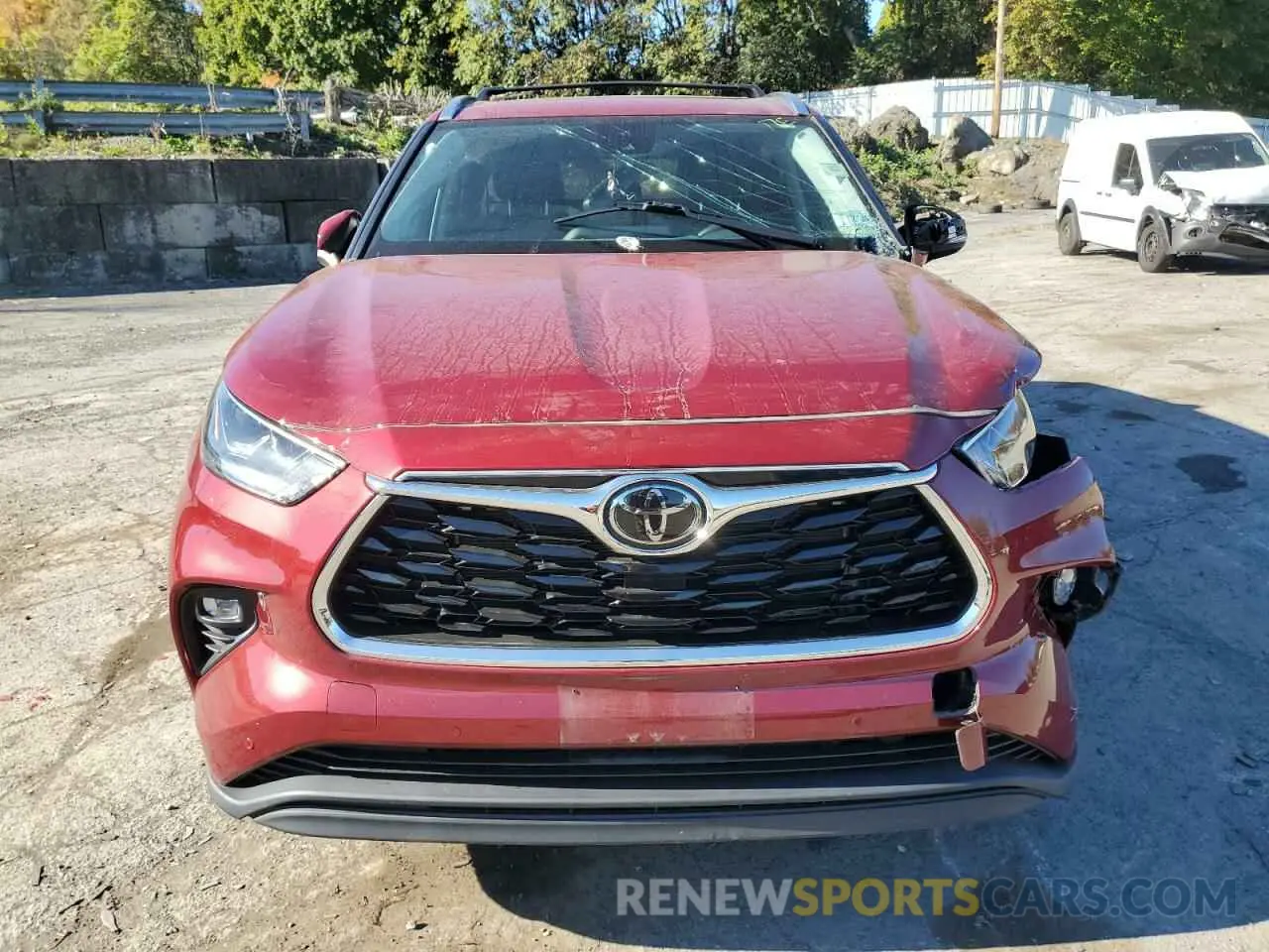5 Photograph of a damaged car 5TDDZRBH2MS117984 TOYOTA HIGHLANDER 2021