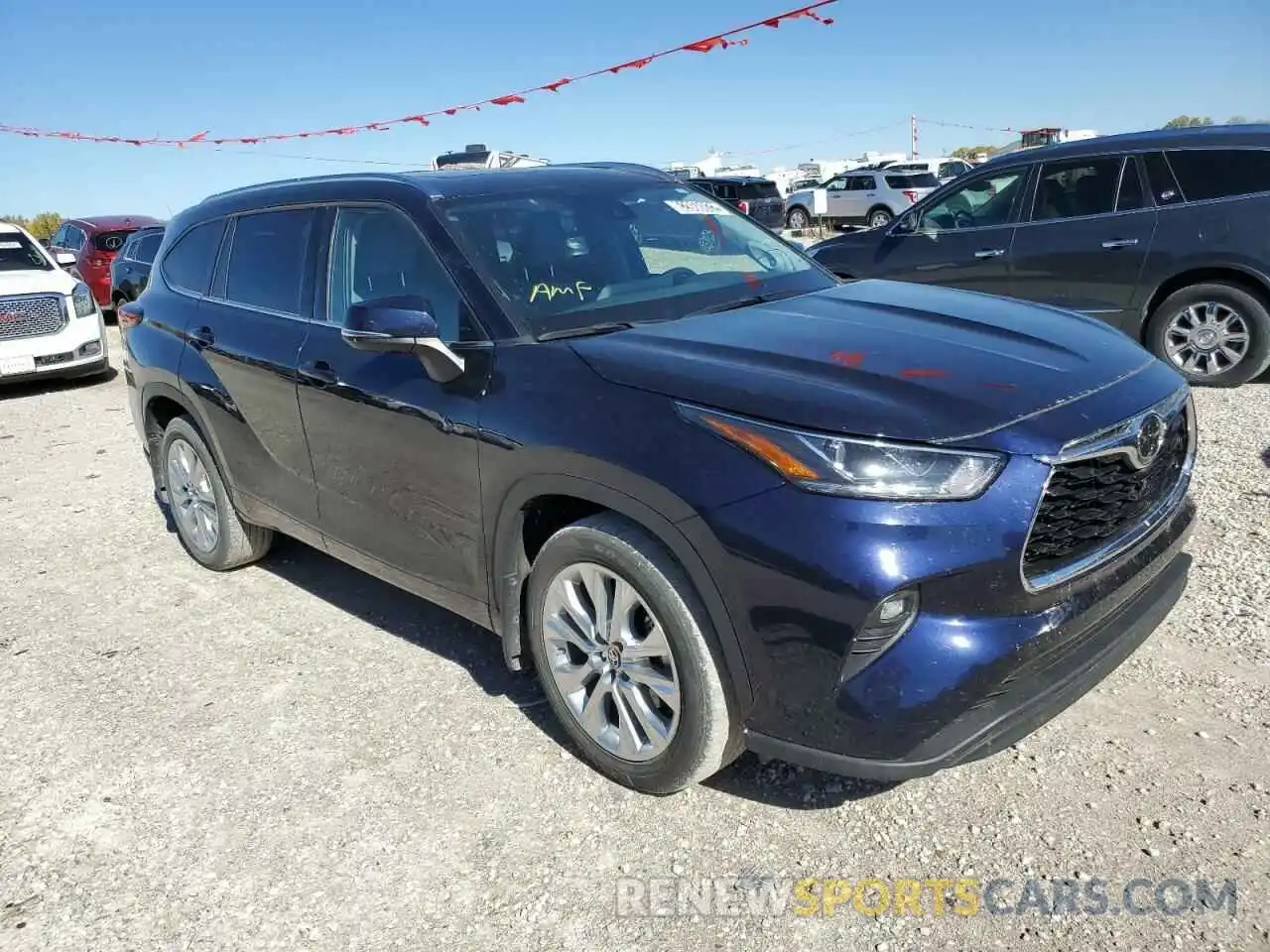 1 Photograph of a damaged car 5TDDZRBH4MS524608 TOYOTA HIGHLANDER 2021