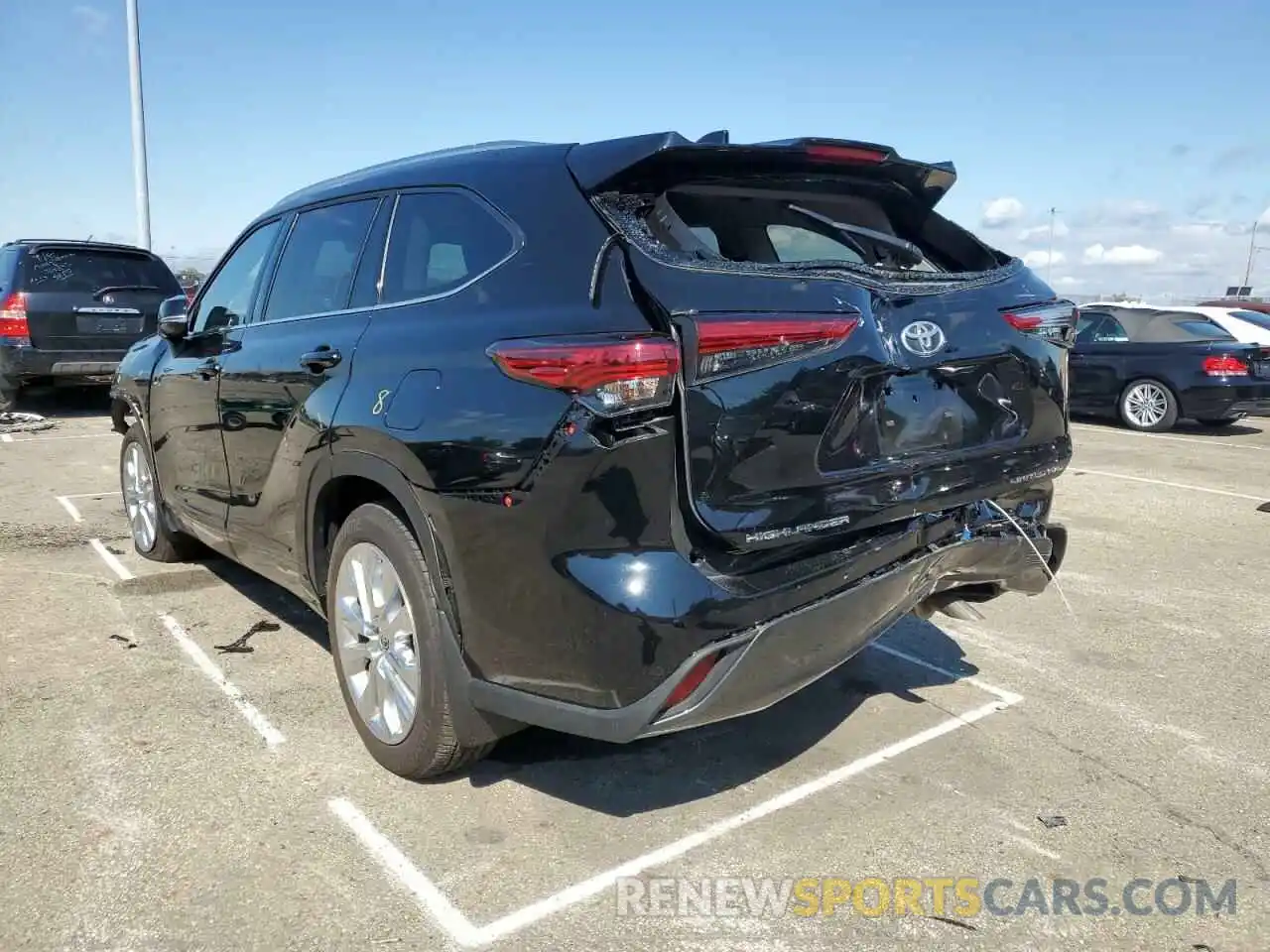 3 Photograph of a damaged car 5TDDZRBH5MS093809 TOYOTA HIGHLANDER 2021