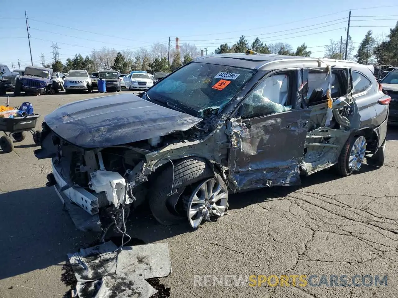 1 Photograph of a damaged car 5TDDZRBH6MS138210 TOYOTA HIGHLANDER 2021