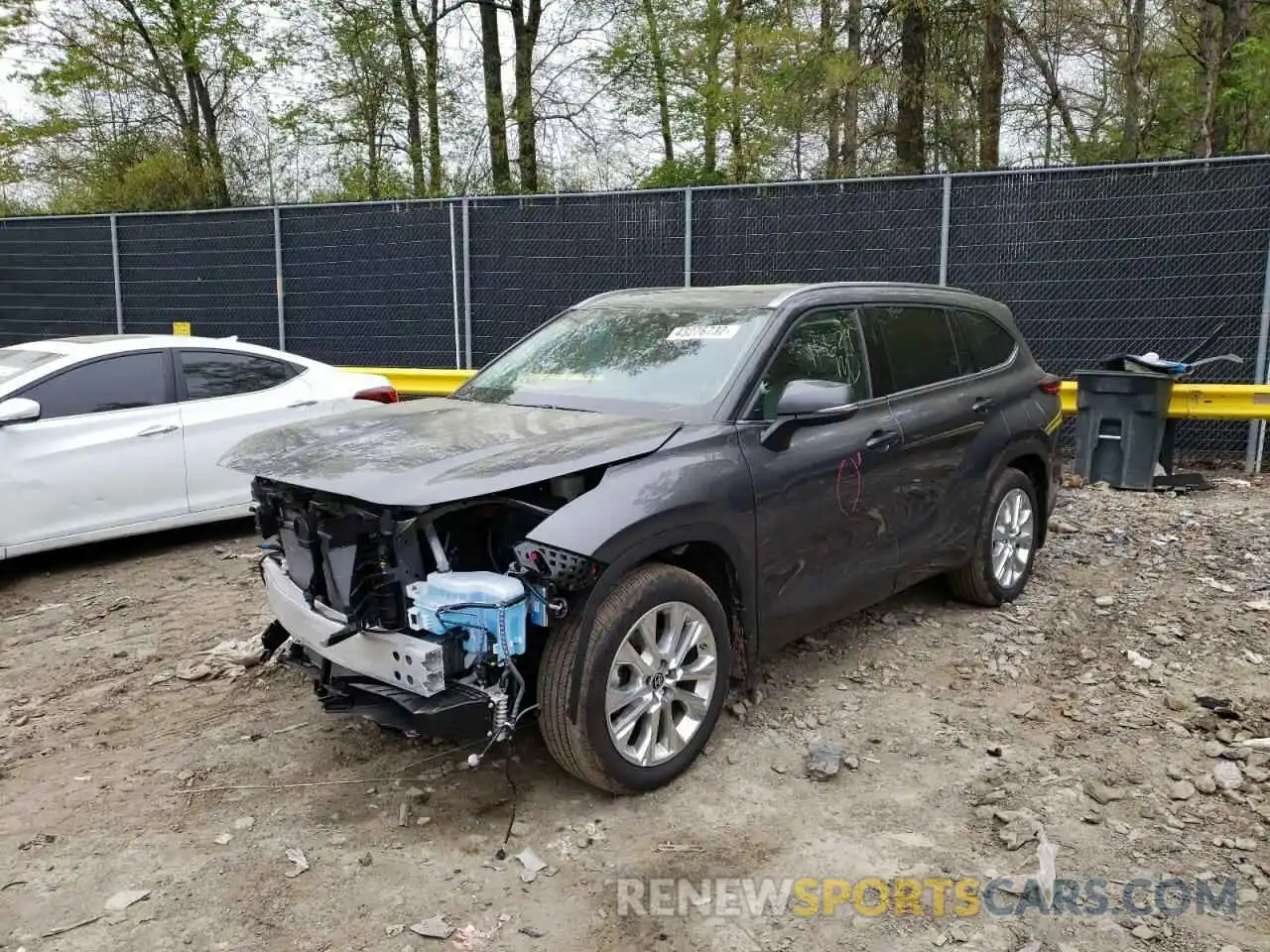 2 Photograph of a damaged car 5TDDZRBH6MS545010 TOYOTA HIGHLANDER 2021