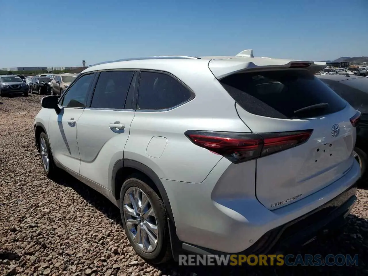 2 Photograph of a damaged car 5TDDZRBH8MS117634 TOYOTA HIGHLANDER 2021