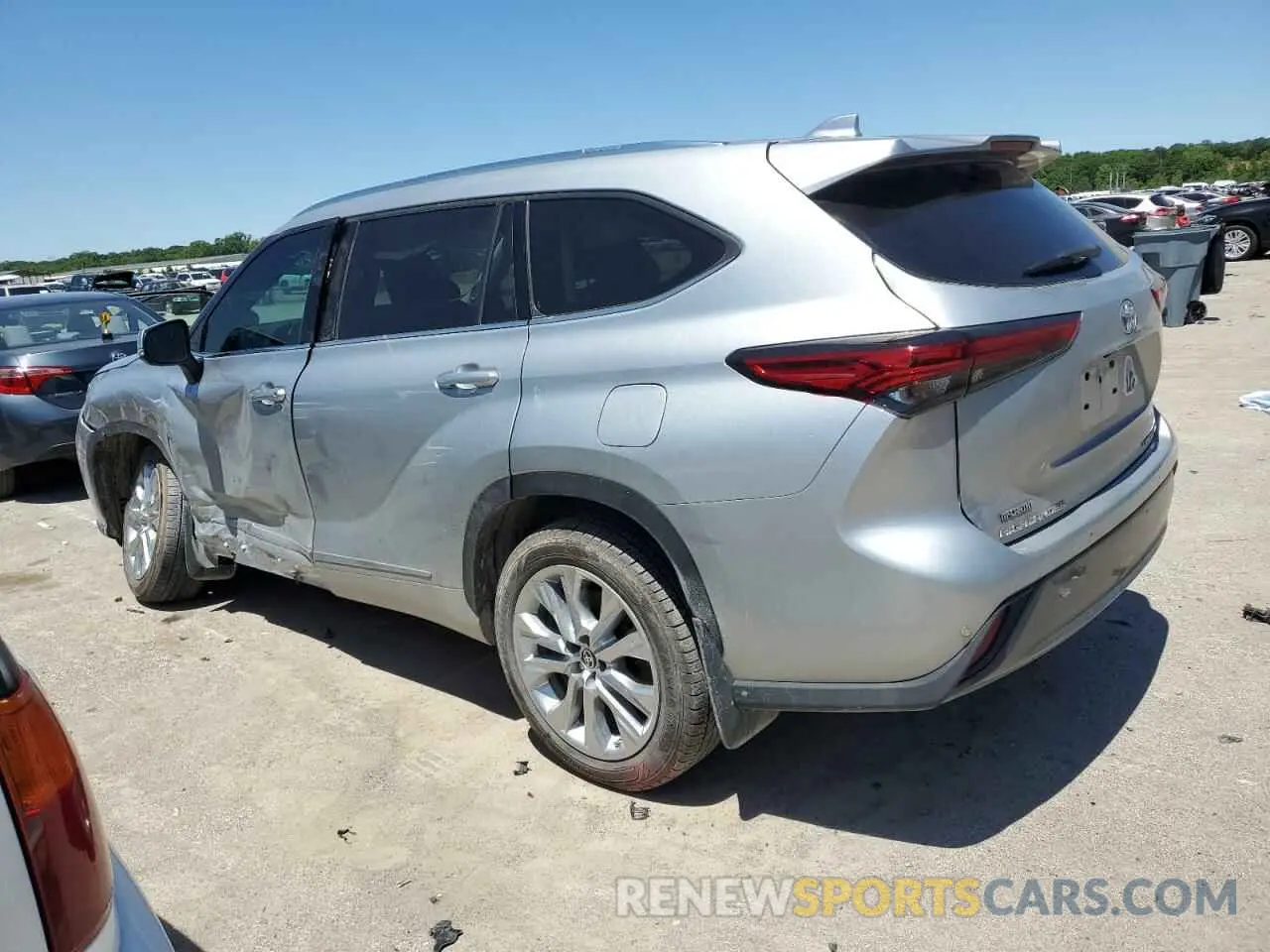2 Photograph of a damaged car 5TDDZRBHXMS528551 TOYOTA HIGHLANDER 2021