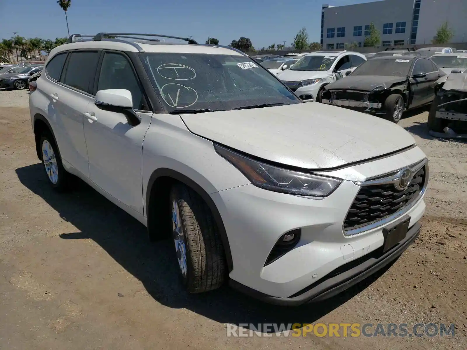 1 Photograph of a damaged car 5TDDZRBHXMS531255 TOYOTA HIGHLANDER 2021