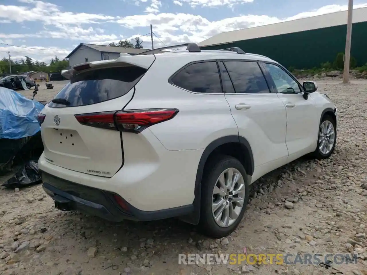 4 Photograph of a damaged car 5TDDZRBHXMS545320 TOYOTA HIGHLANDER 2021