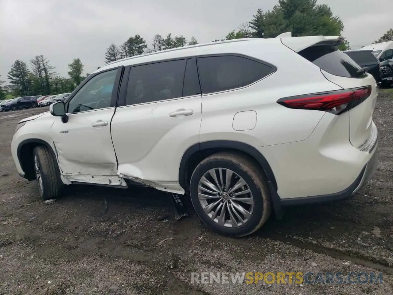 2 Photograph of a damaged car 5TDEBRCH0MS028390 TOYOTA HIGHLANDER 2021