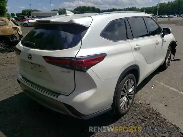 4 Photograph of a damaged car 5TDEBRCH0MS051815 TOYOTA HIGHLANDER 2021