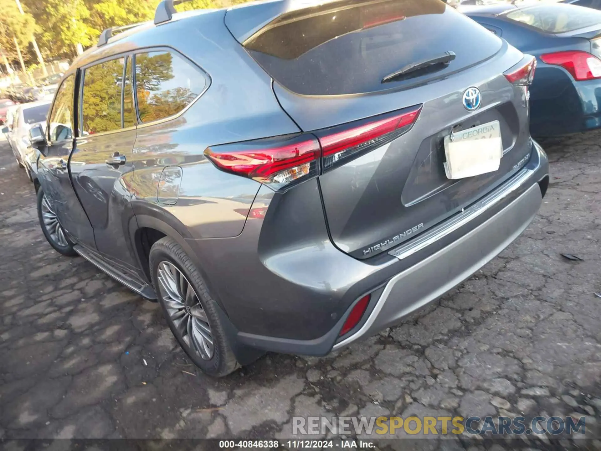 3 Photograph of a damaged car 5TDEBRCH1MS032013 TOYOTA HIGHLANDER 2021