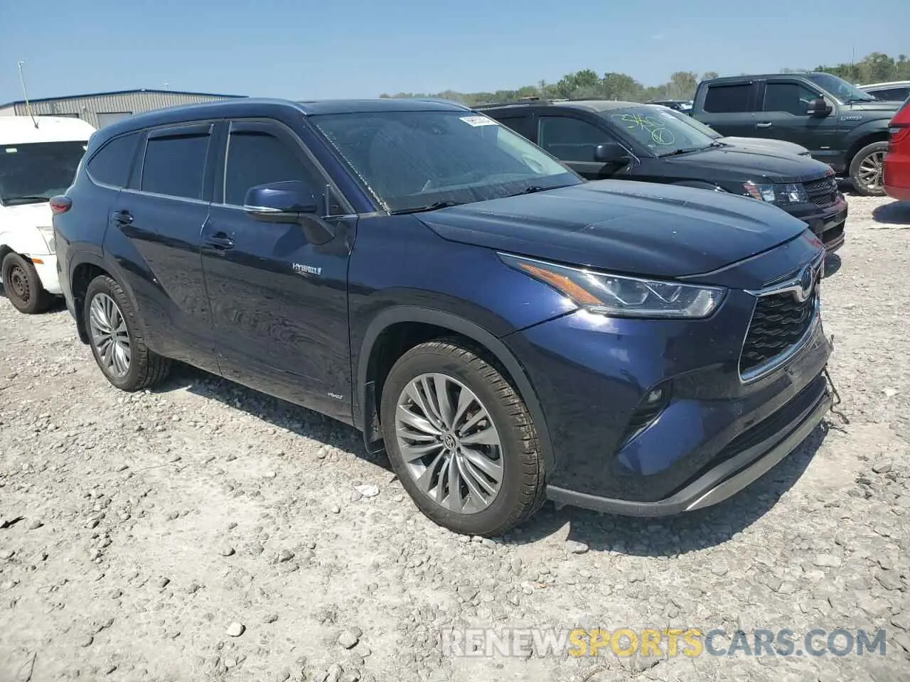 4 Photograph of a damaged car 5TDEBRCH2MS021540 TOYOTA HIGHLANDER 2021