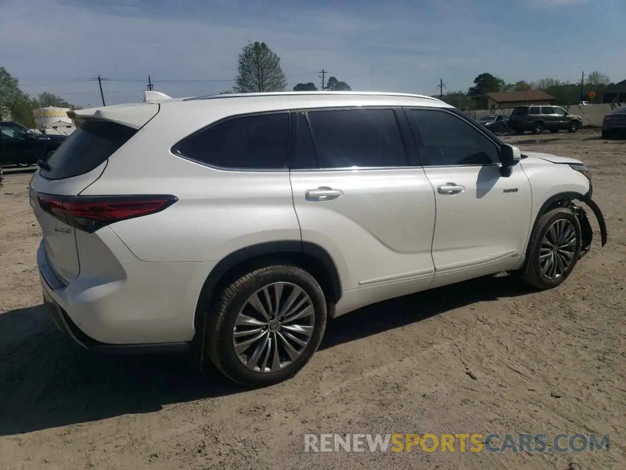 3 Photograph of a damaged car 5TDEBRCH2MS055753 TOYOTA HIGHLANDER 2021