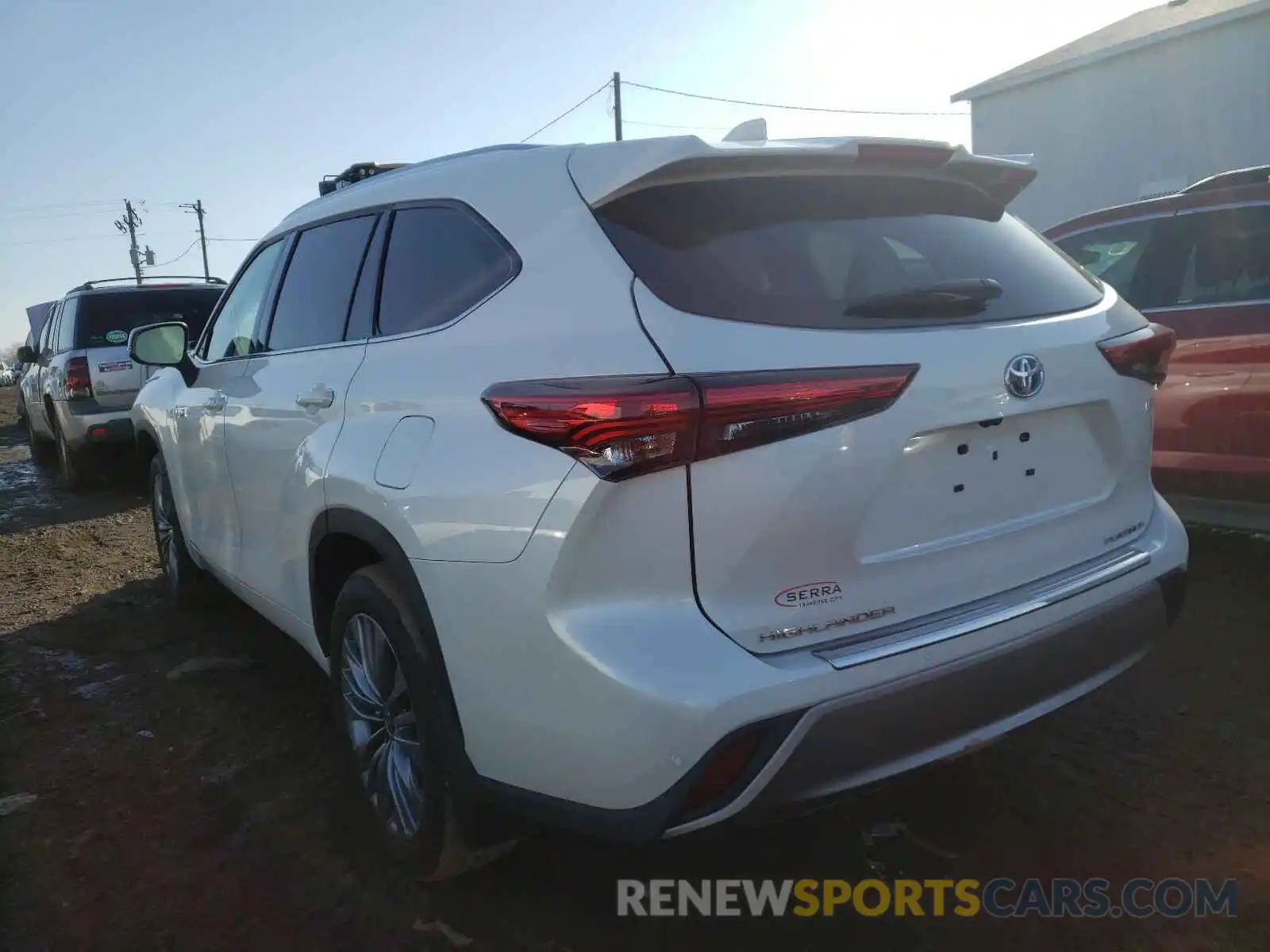 3 Photograph of a damaged car 5TDEBRCH3MS027055 TOYOTA HIGHLANDER 2021