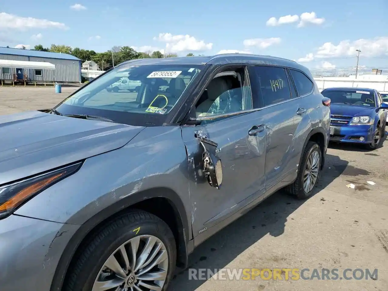 9 Photograph of a damaged car 5TDEBRCH3MS043921 TOYOTA HIGHLANDER 2021