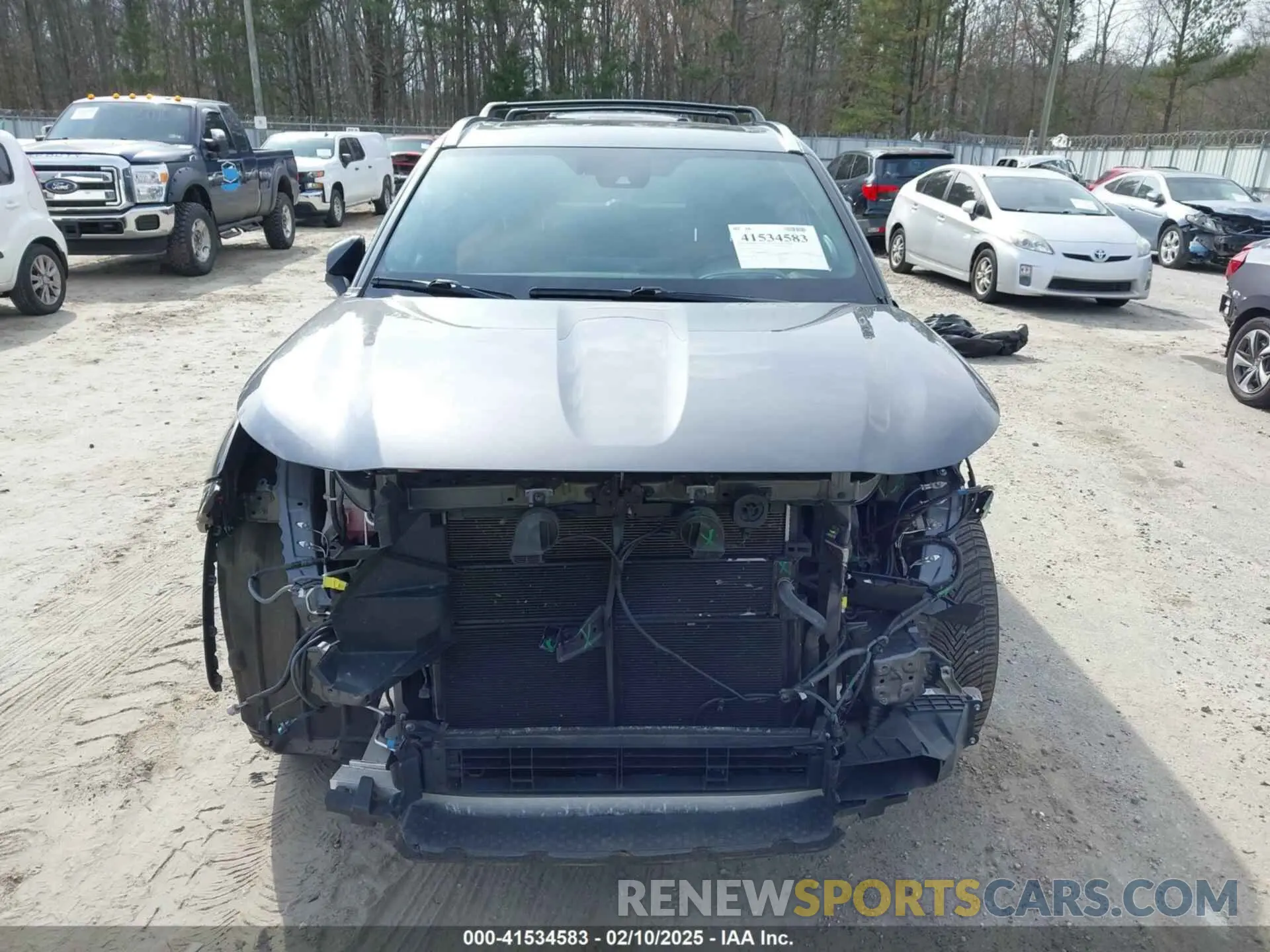 13 Photograph of a damaged car 5TDEBRCH4MS026853 TOYOTA HIGHLANDER 2021