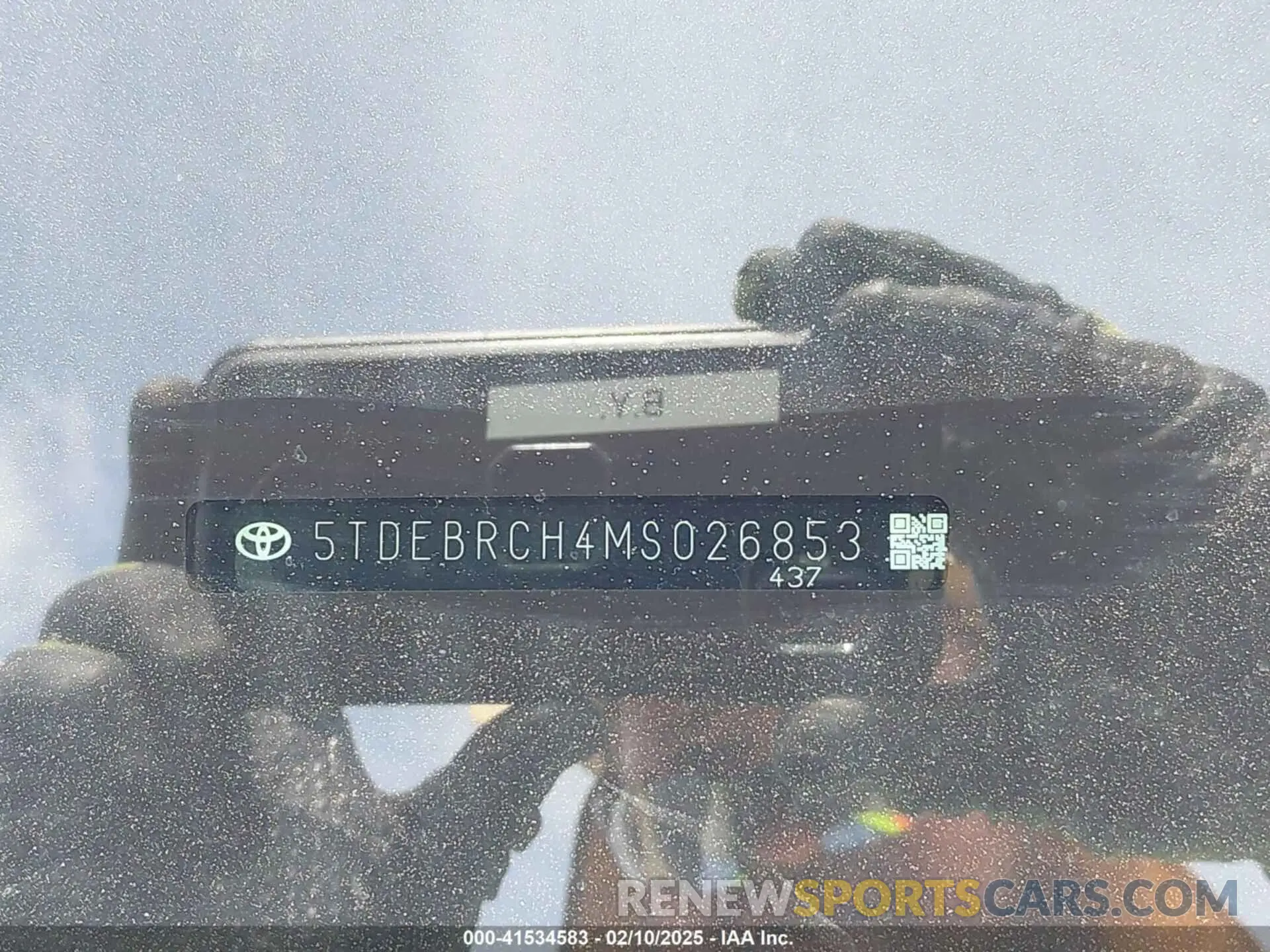 9 Photograph of a damaged car 5TDEBRCH4MS026853 TOYOTA HIGHLANDER 2021
