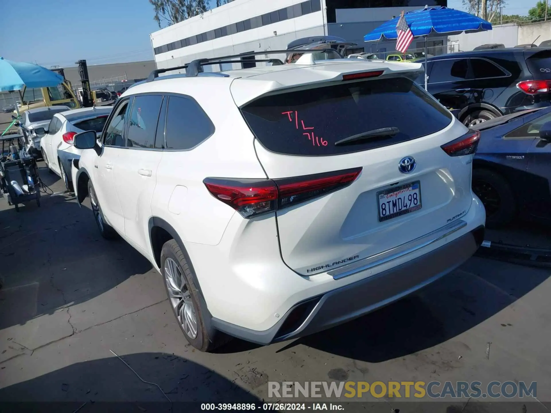 3 Photograph of a damaged car 5TDEBRCH4MS027775 TOYOTA HIGHLANDER 2021