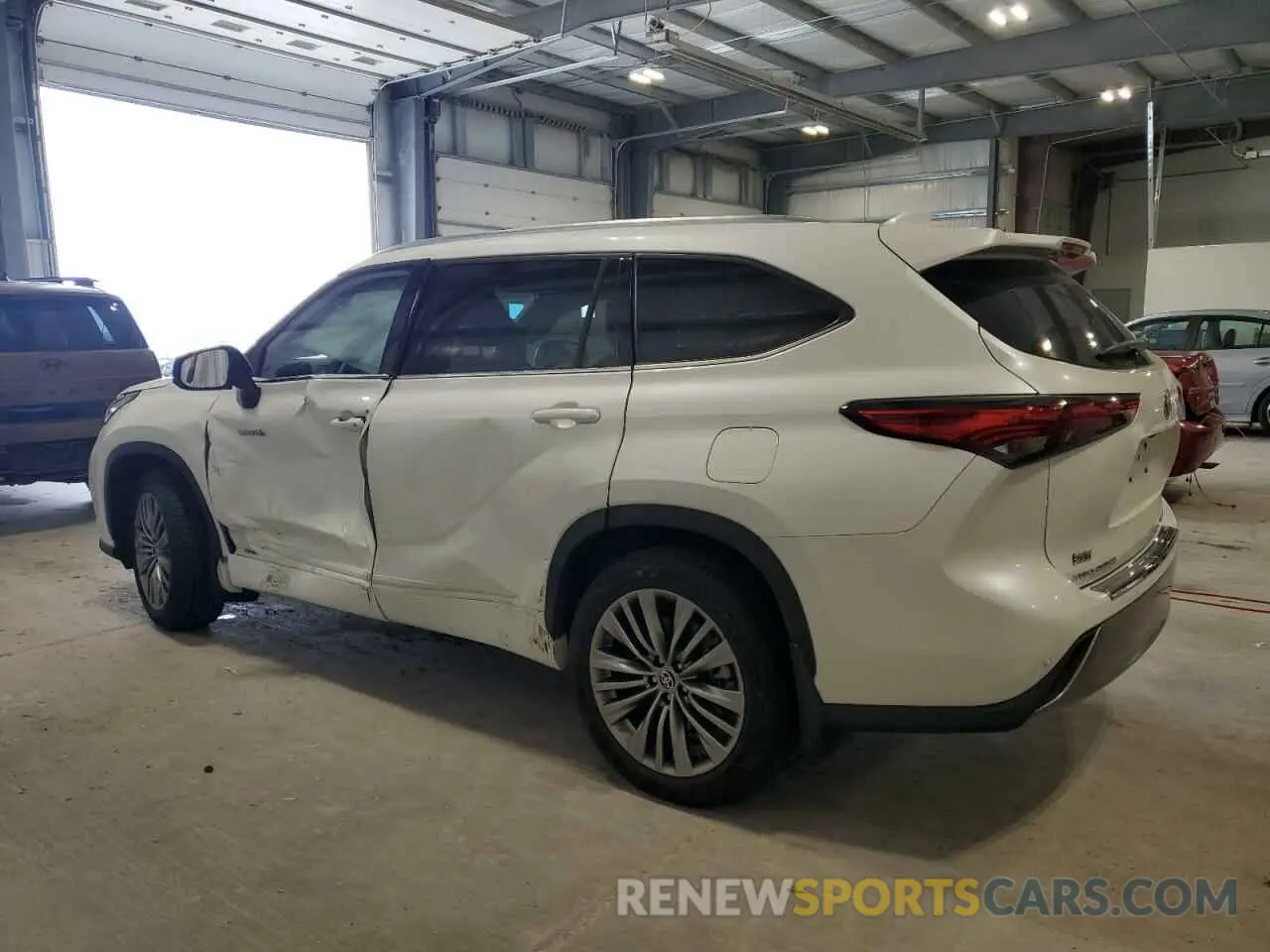 2 Photograph of a damaged car 5TDEBRCH5MS027980 TOYOTA HIGHLANDER 2021