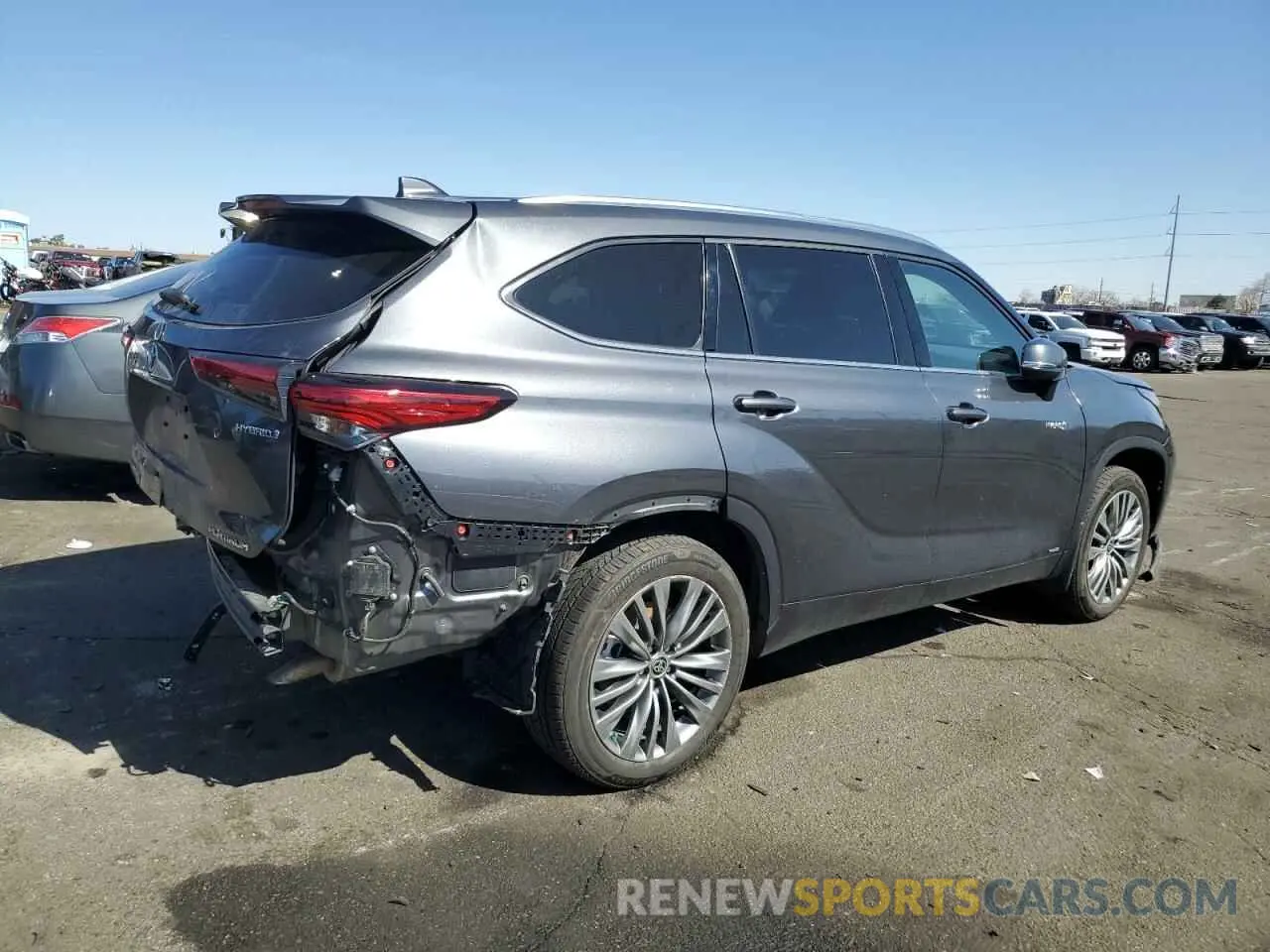 3 Photograph of a damaged car 5TDEBRCH6MS015210 TOYOTA HIGHLANDER 2021