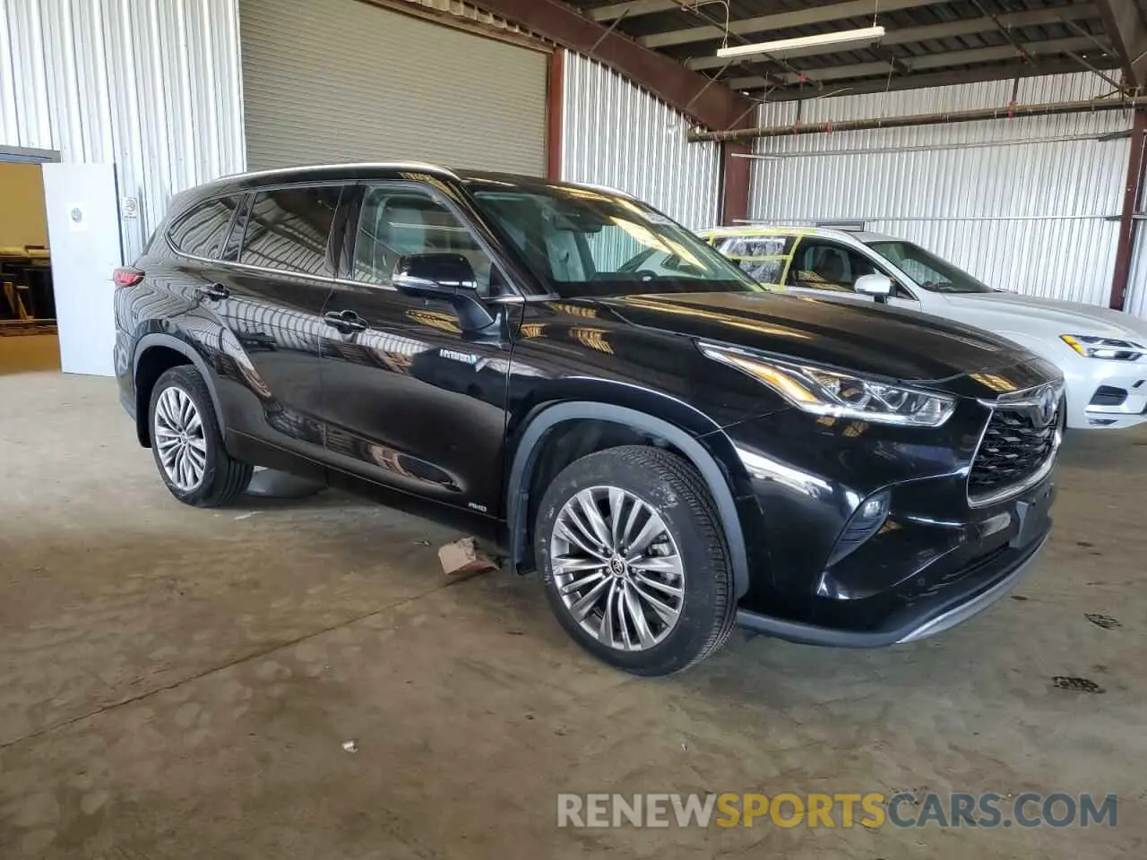 4 Photograph of a damaged car 5TDEBRCH9MS026671 TOYOTA HIGHLANDER 2021