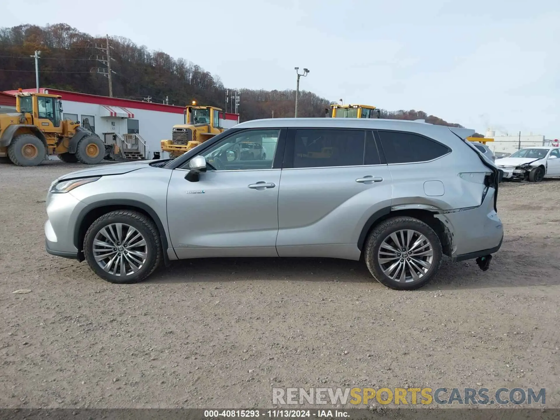 14 Photograph of a damaged car 5TDEBRCHXMS029336 TOYOTA HIGHLANDER 2021