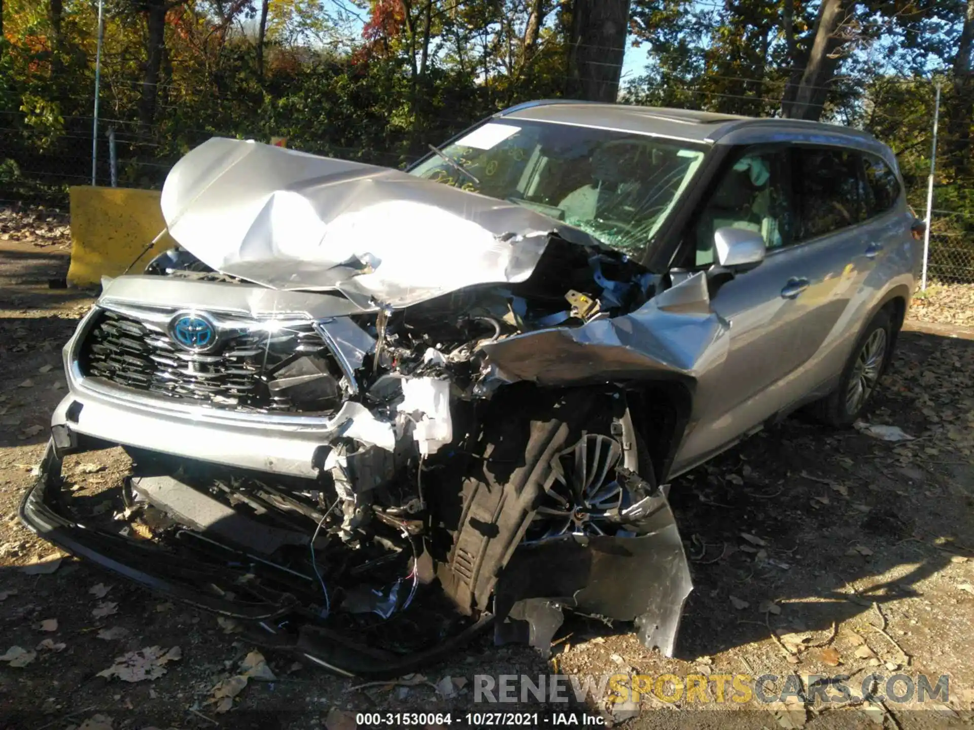 2 Photograph of a damaged car 5TDEBRCHXMS063731 TOYOTA HIGHLANDER 2021