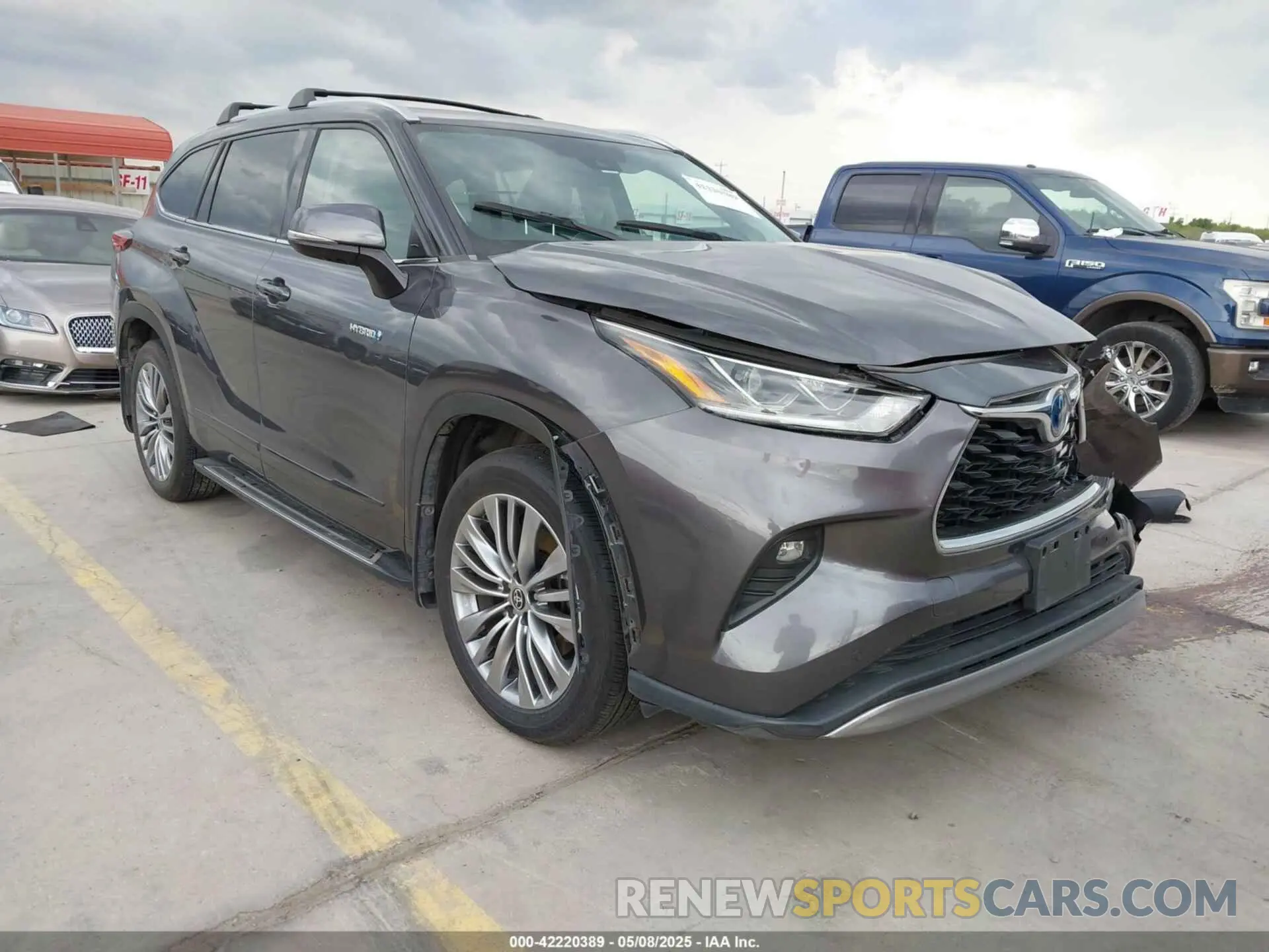 1 Photograph of a damaged car 5TDFARAHXMS008030 TOYOTA HIGHLANDER 2021