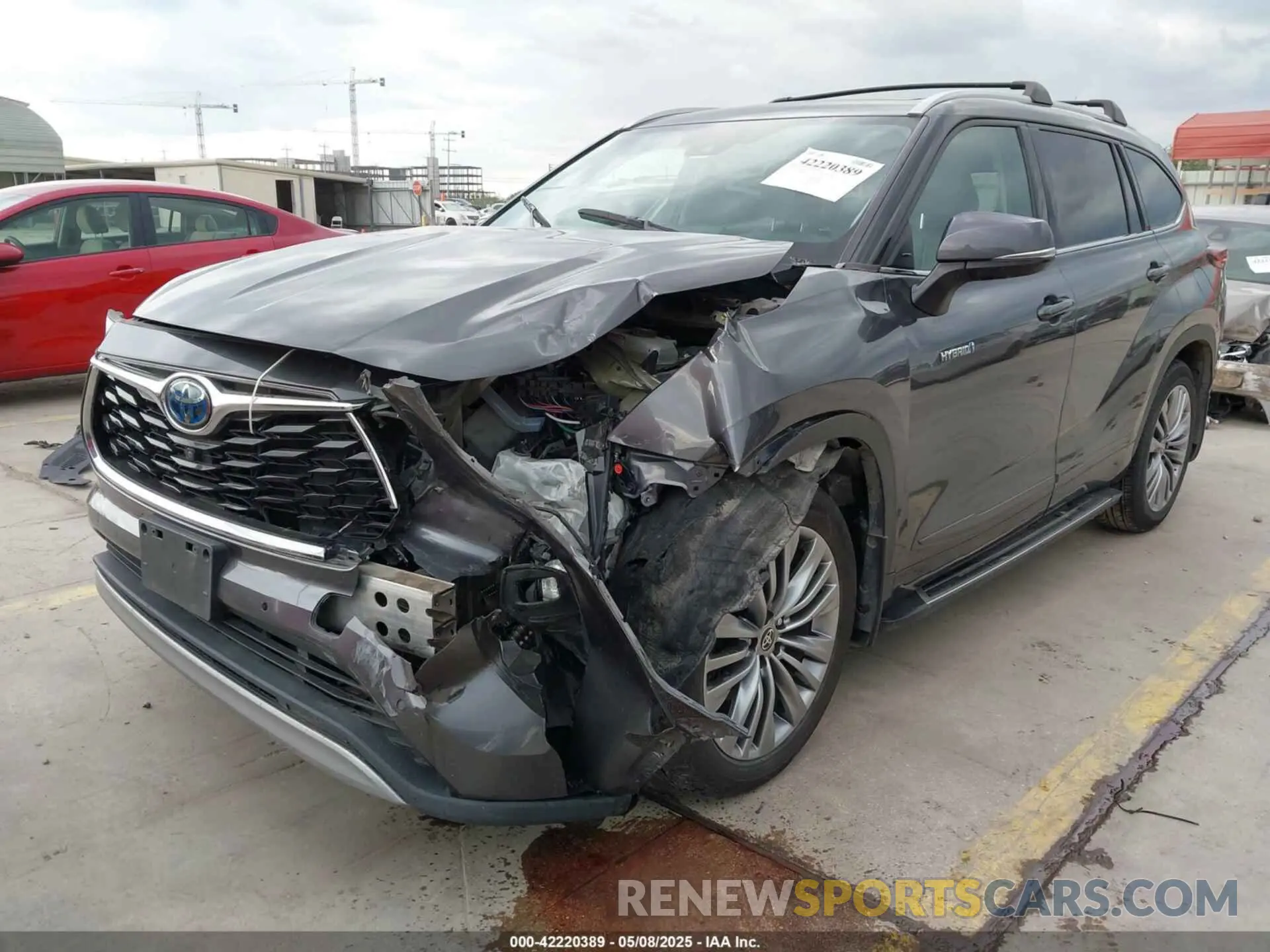 2 Photograph of a damaged car 5TDFARAHXMS008030 TOYOTA HIGHLANDER 2021