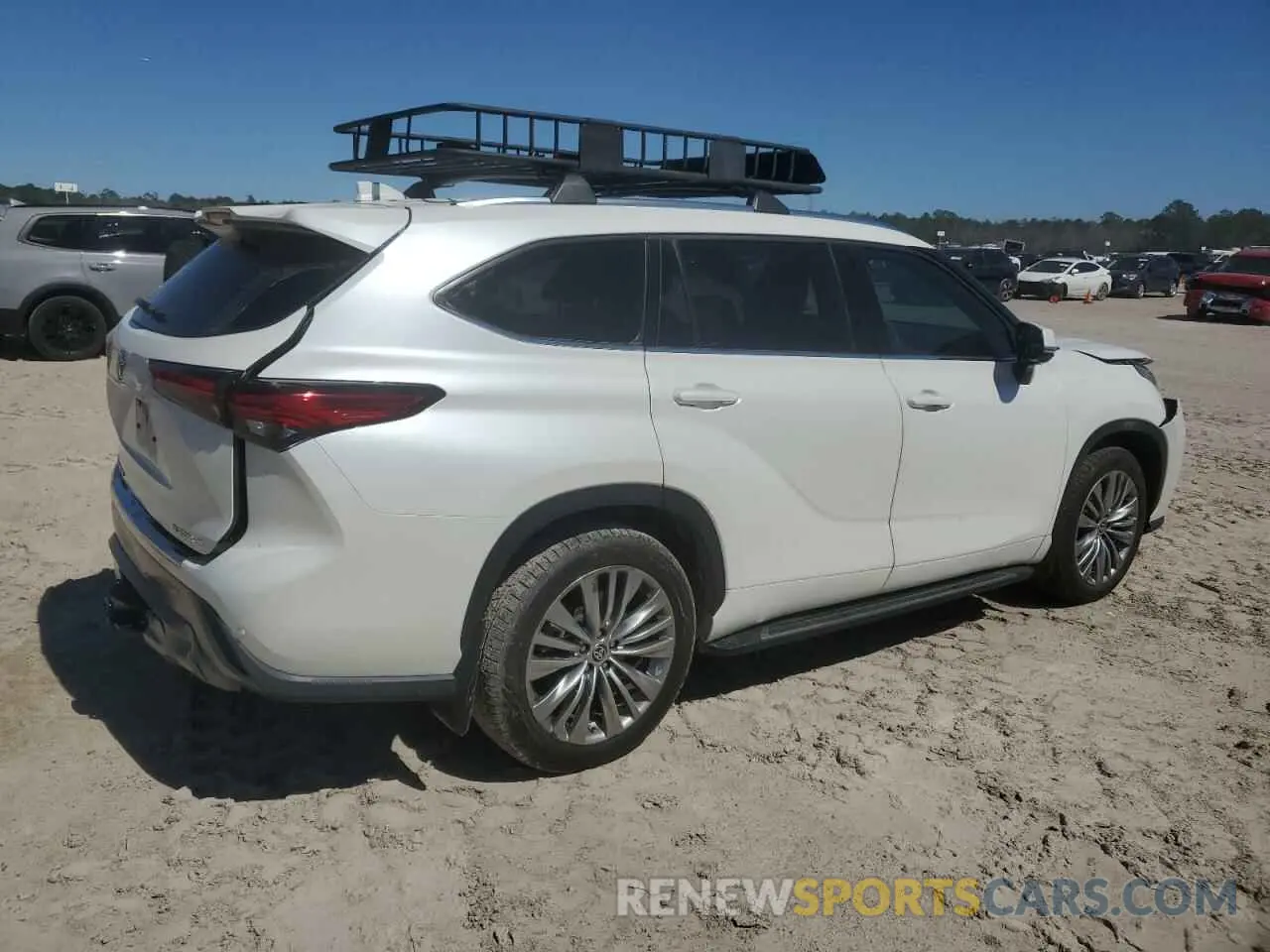 3 Photograph of a damaged car 5TDFZRAH1MS049929 TOYOTA HIGHLANDER 2021