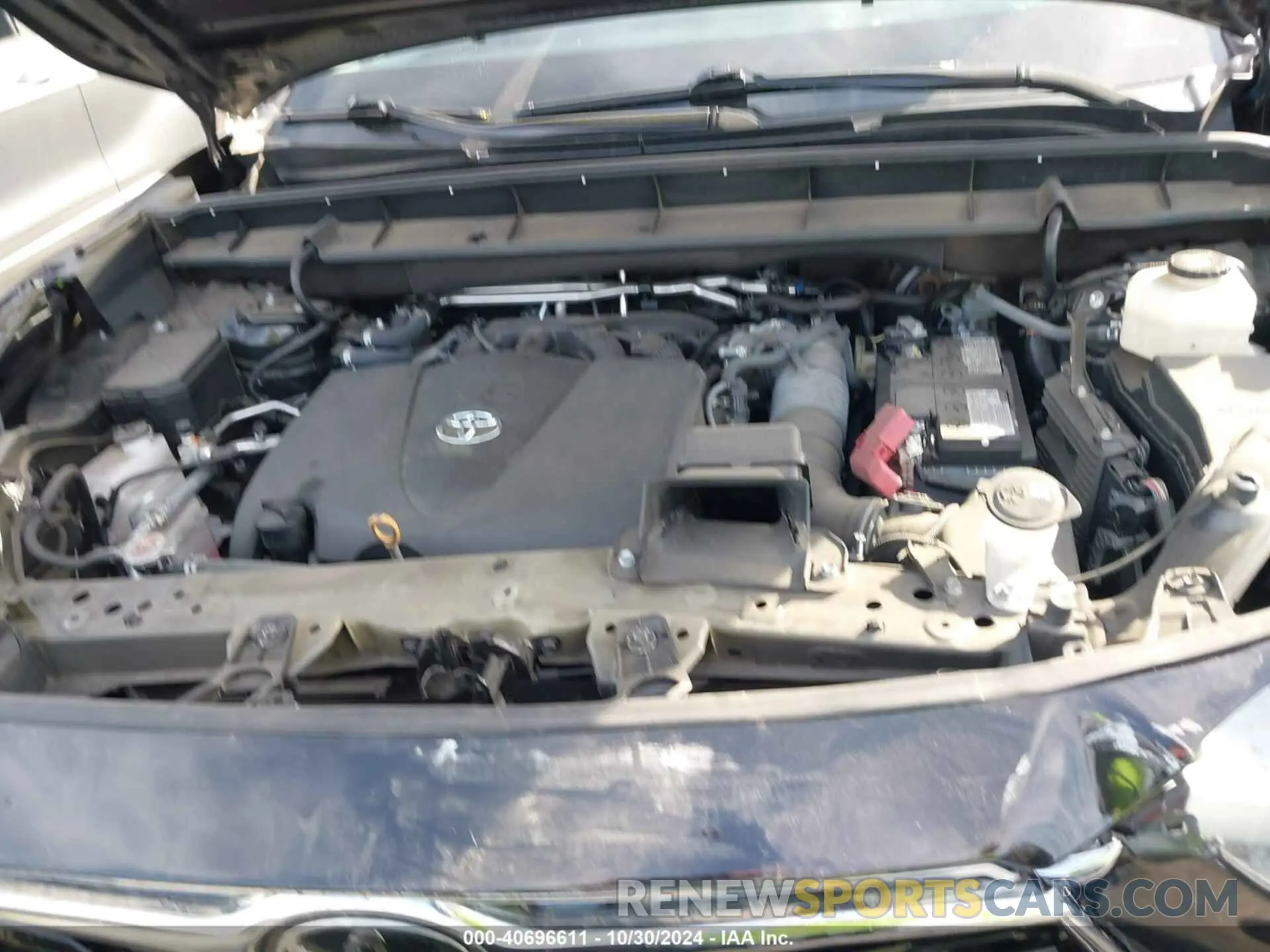 10 Photograph of a damaged car 5TDFZRAH6MS066483 TOYOTA HIGHLANDER 2021