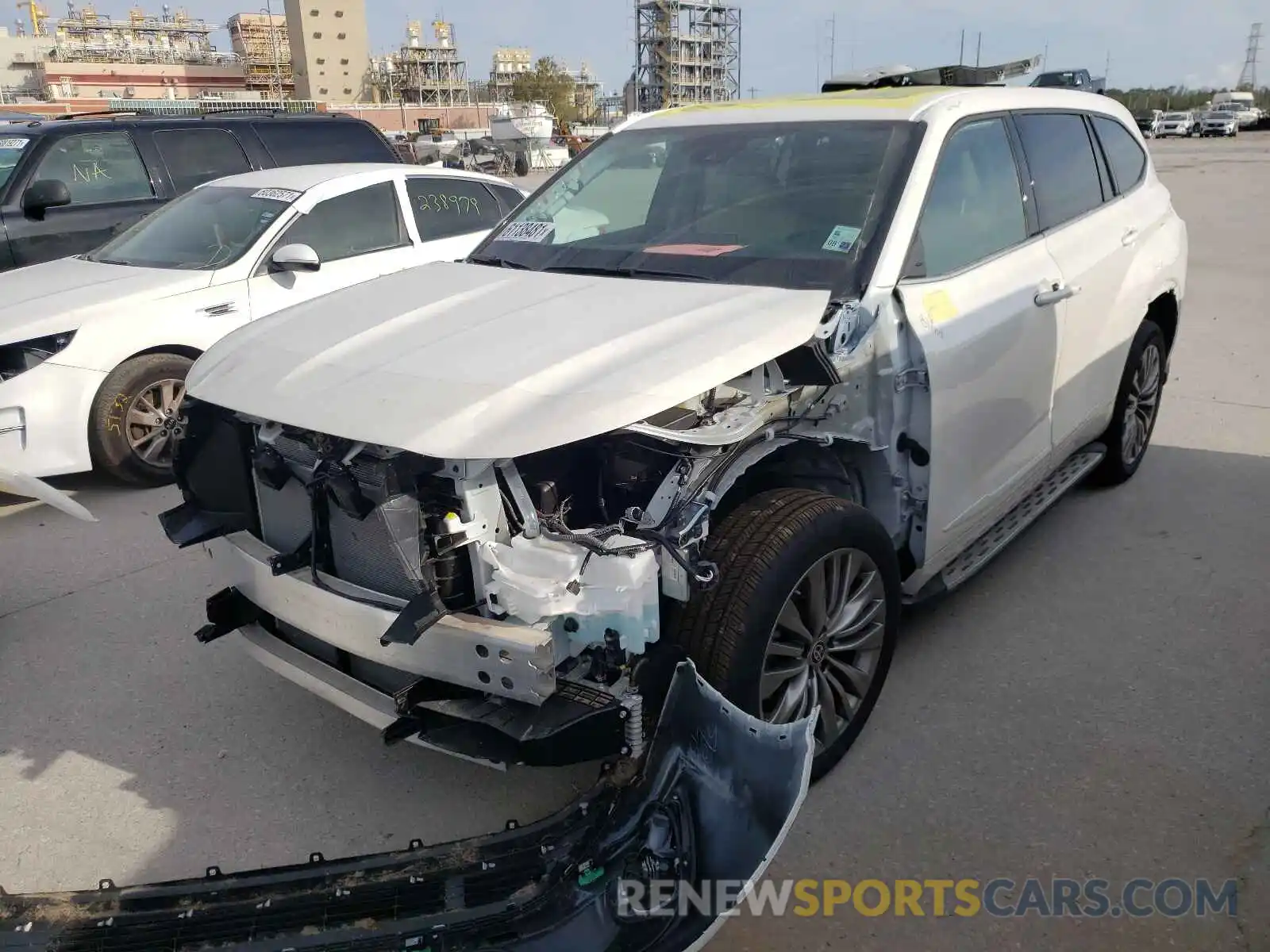 2 Photograph of a damaged car 5TDFZRAH7MS069151 TOYOTA HIGHLANDER 2021