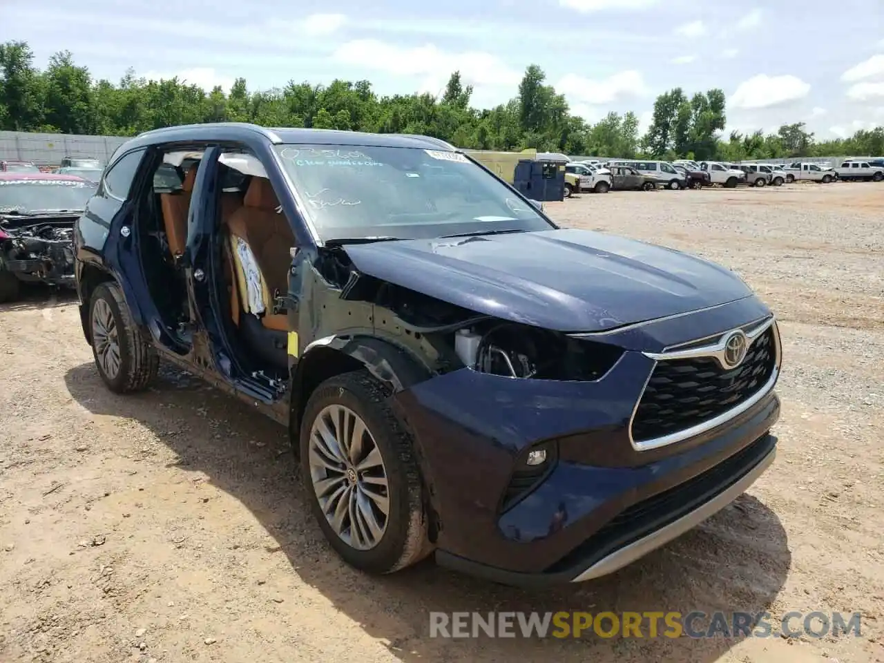 1 Photograph of a damaged car 5TDFZRAHXMS035608 TOYOTA HIGHLANDER 2021