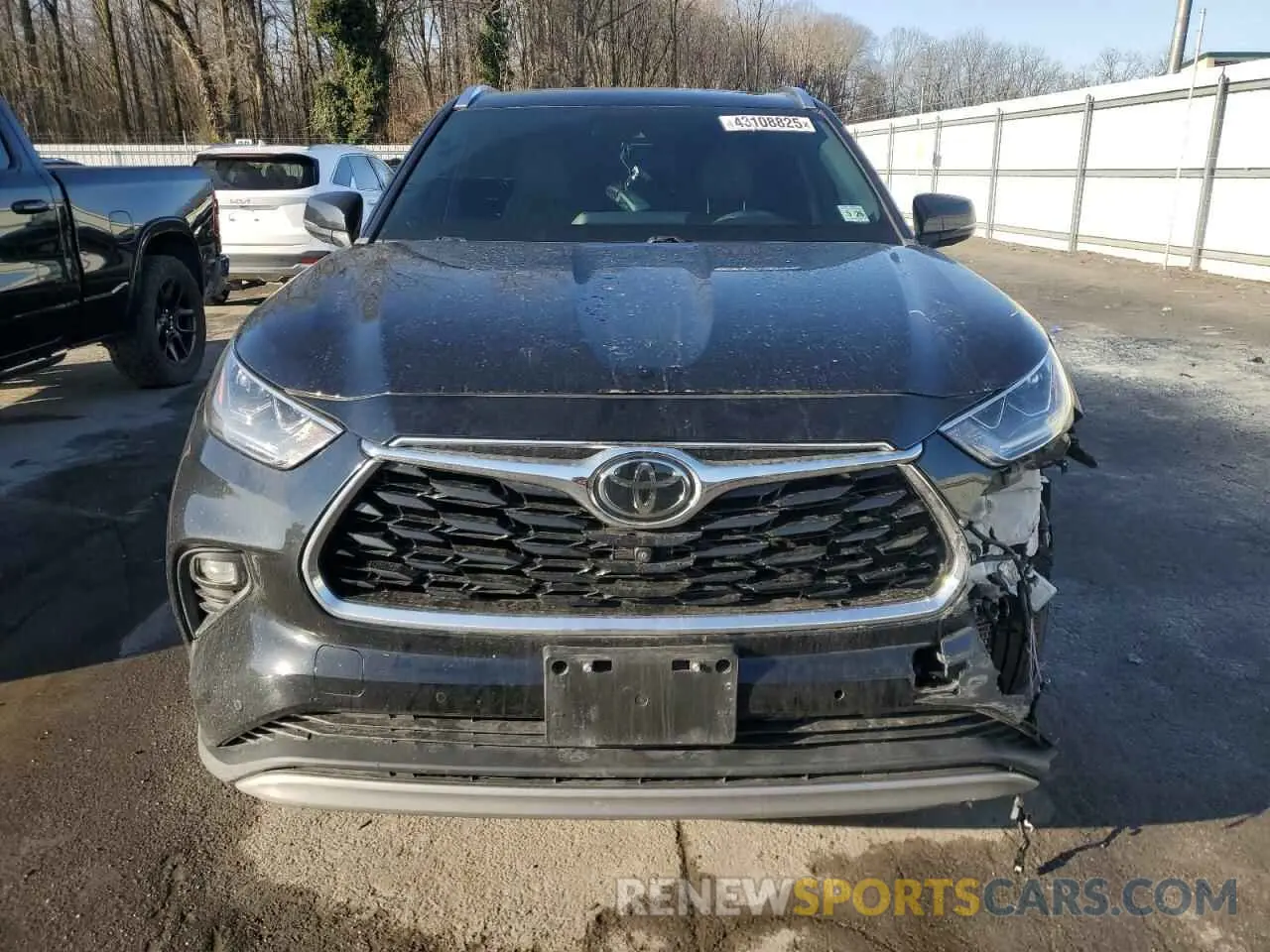 5 Photograph of a damaged car 5TDFZRBH0MS090017 TOYOTA HIGHLANDER 2021