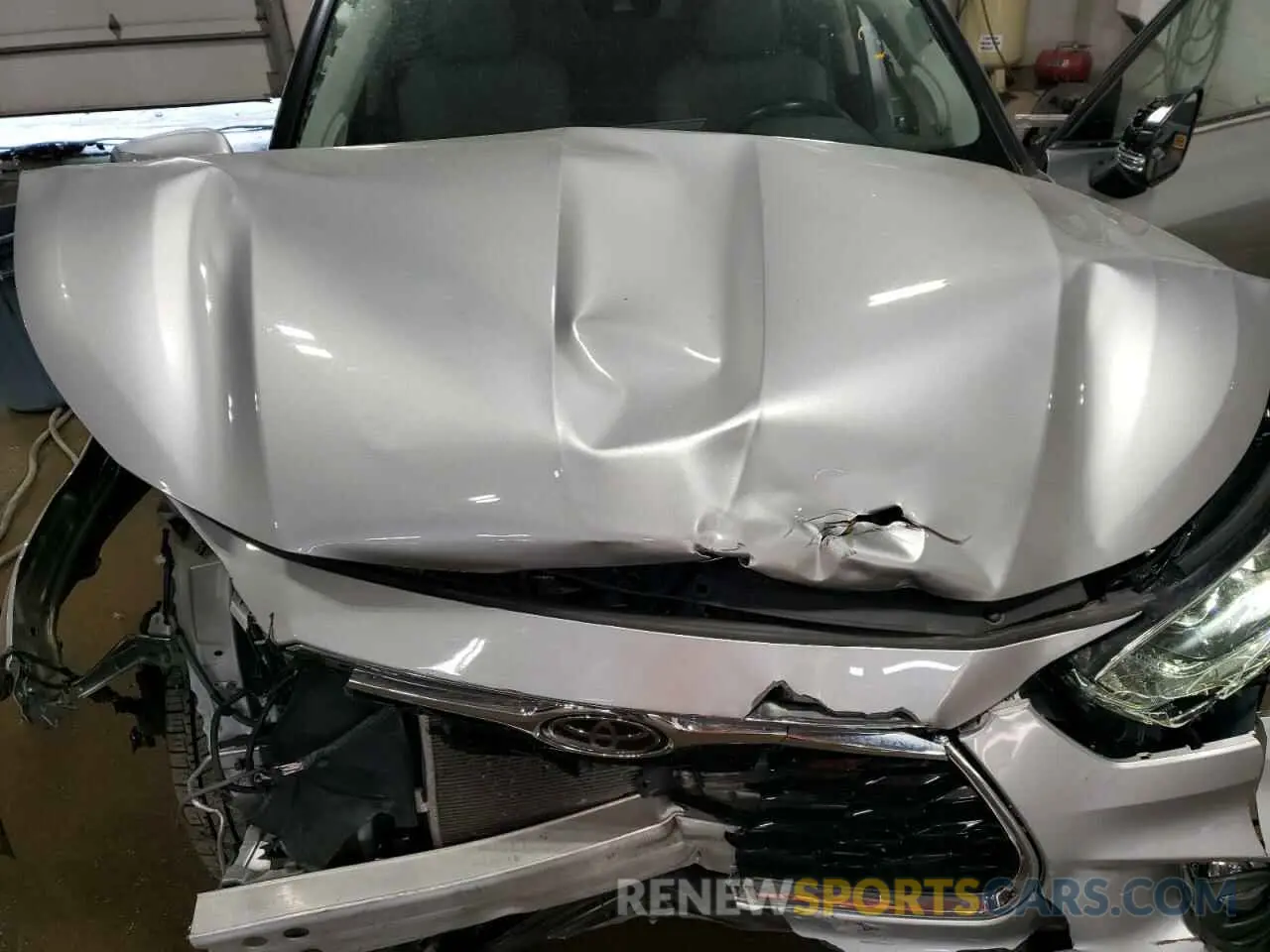 12 Photograph of a damaged car 5TDFZRBH0MS146568 TOYOTA HIGHLANDER 2021