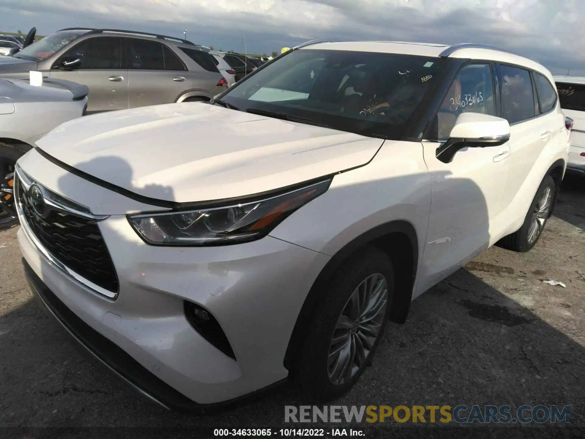 2 Photograph of a damaged car 5TDFZRBH2MS071727 TOYOTA HIGHLANDER 2021